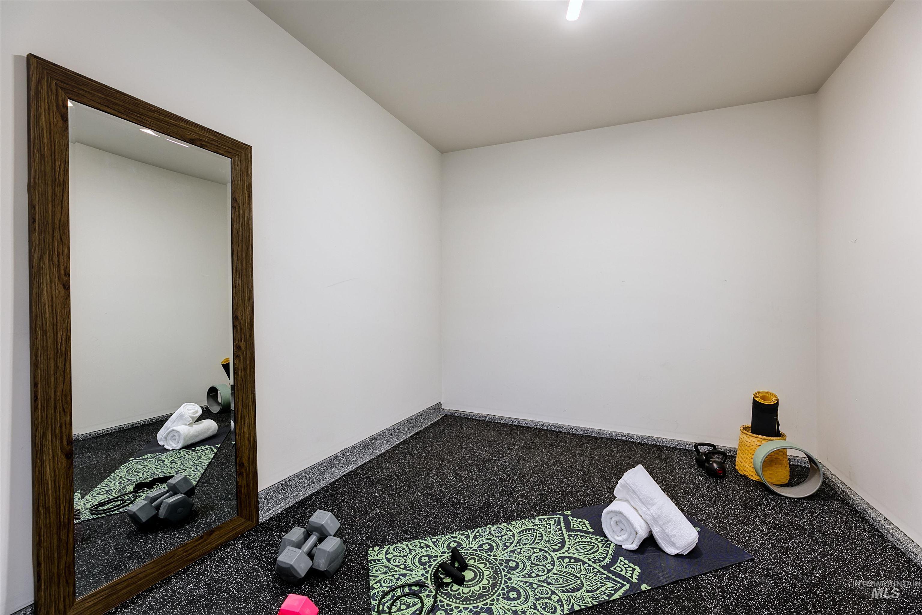 3174 S Hopes Well Way, Boise, Idaho 83716, 3 Bedrooms, 2.5 Bathrooms, Residential For Sale, Price $720,000,MLS 98974720