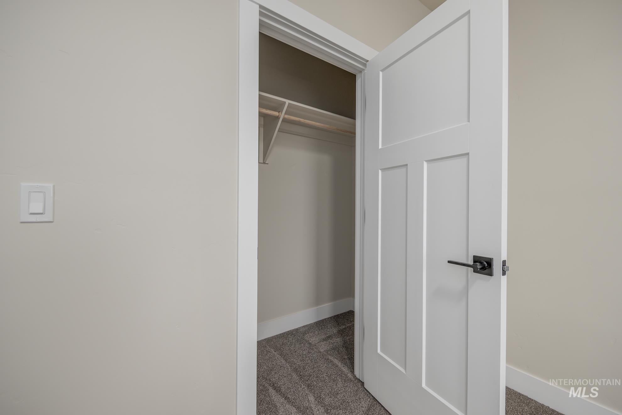 1367 Hansen Road, Weiser, Idaho 83672, 3 Bedrooms, 2 Bathrooms, Residential For Sale, Price $499,000,MLS 98974725