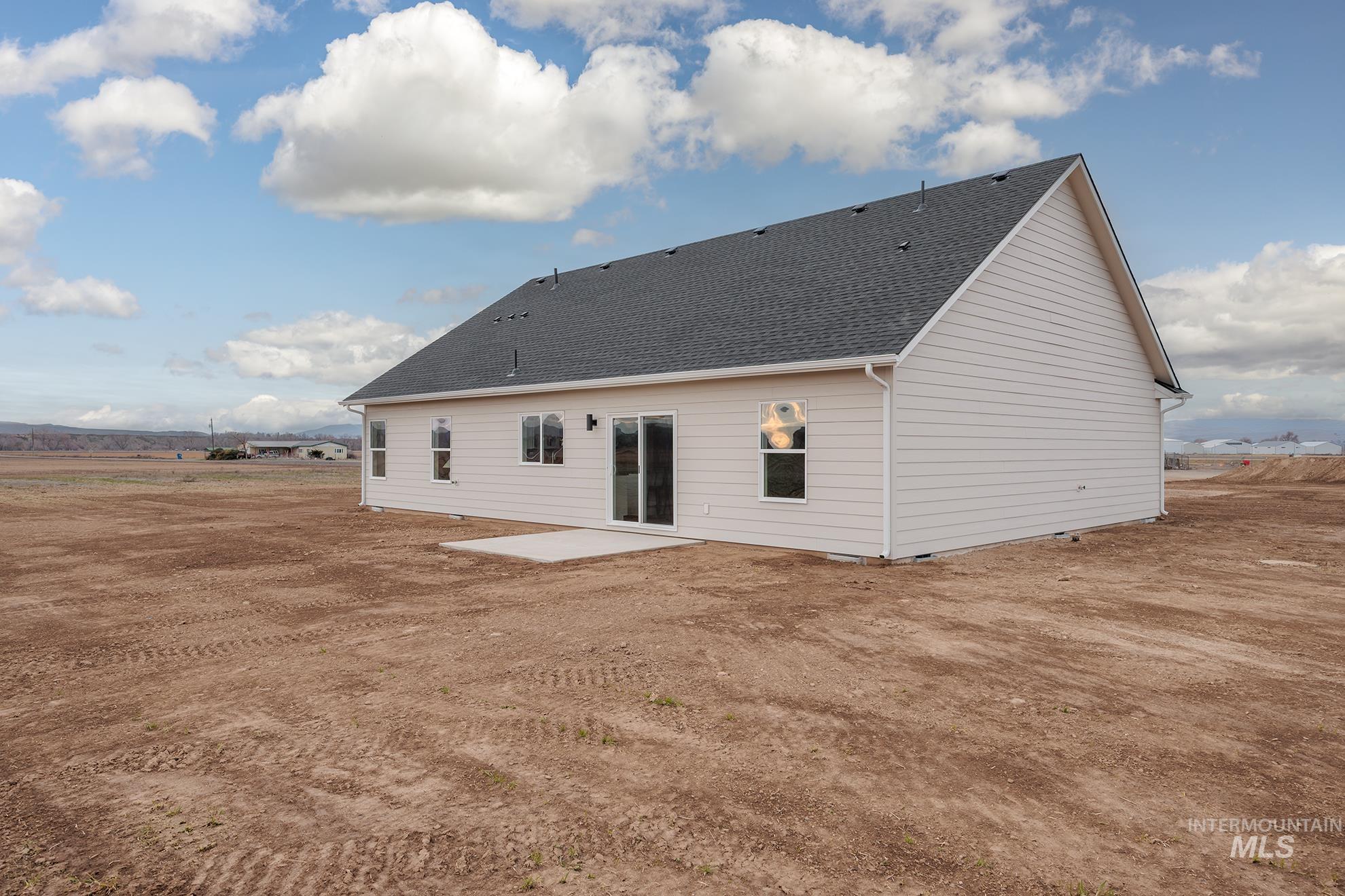 1367 Hansen Road, Weiser, Idaho 83672, 3 Bedrooms, 2 Bathrooms, Residential For Sale, Price $499,000,MLS 98974725