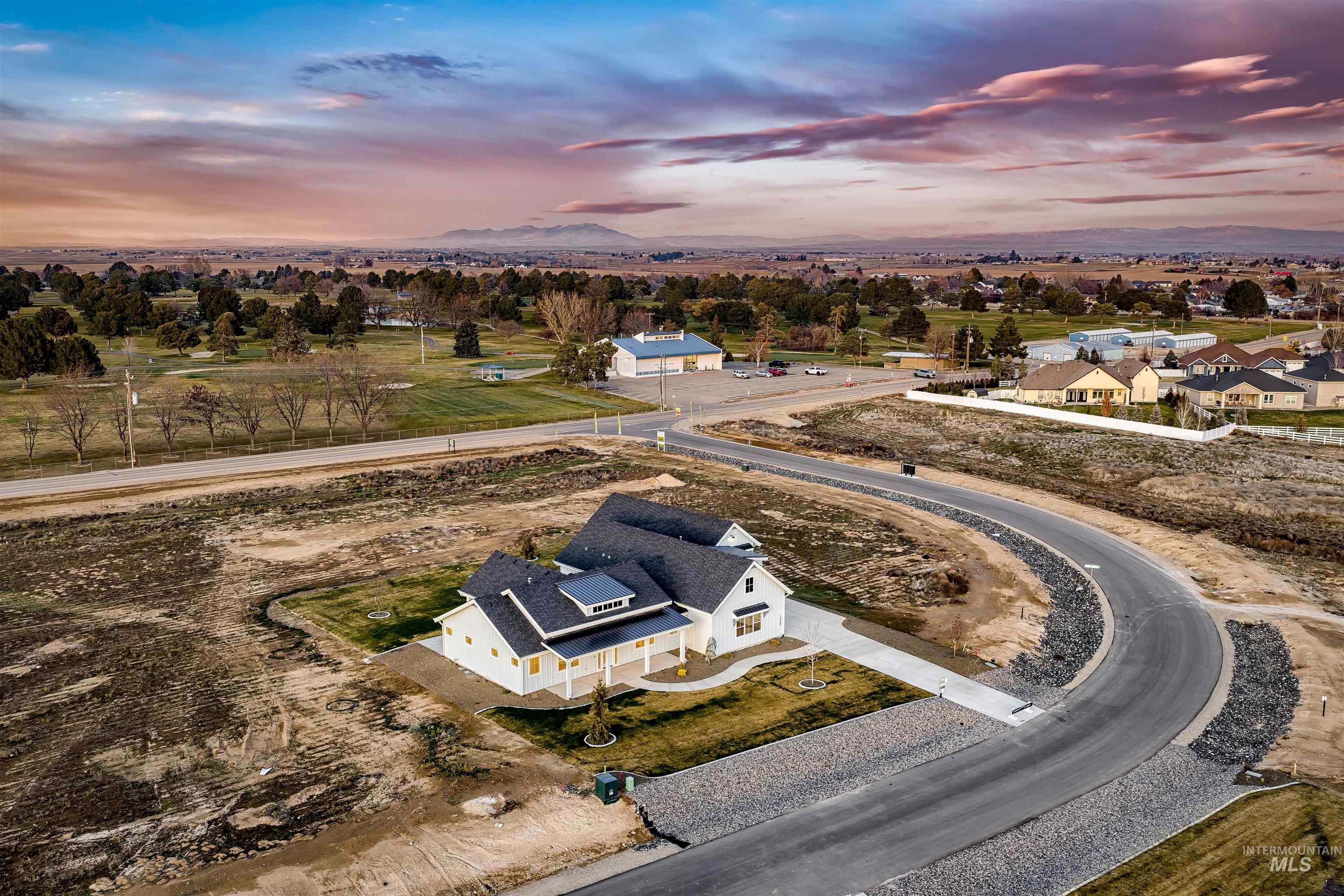 15280 Juniperwood Drive, Caldwell, Idaho 83607, 4 Bedrooms, 2.5 Bathrooms, Residential For Sale, Price $1,025,000,MLS 98974726
