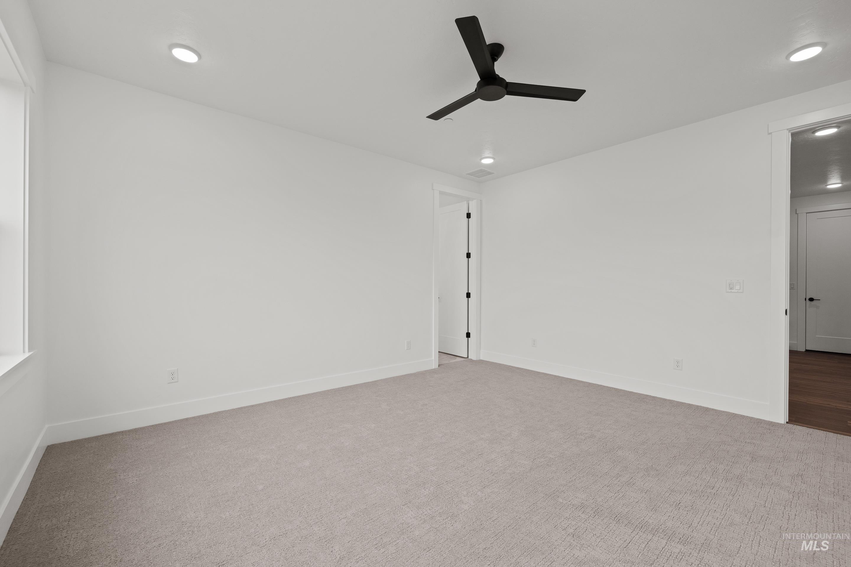 15280 Juniperwood Drive, Caldwell, Idaho 83607, 4 Bedrooms, 2.5 Bathrooms, Residential For Sale, Price $1,025,000,MLS 98974726