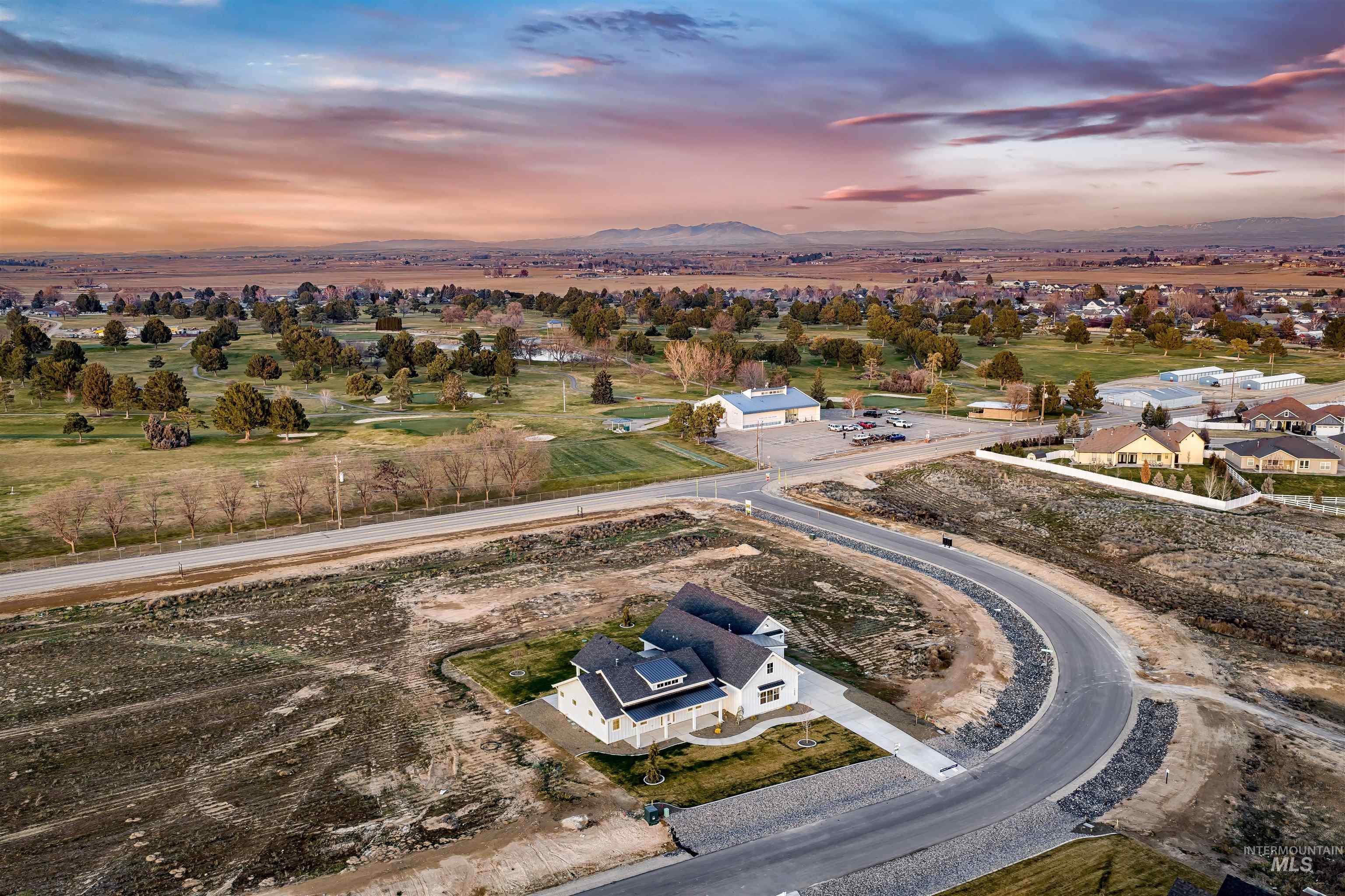 15280 Juniperwood Drive, Caldwell, Idaho 83607, 4 Bedrooms, 2.5 Bathrooms, Residential For Sale, Price $1,025,000,MLS 98974726