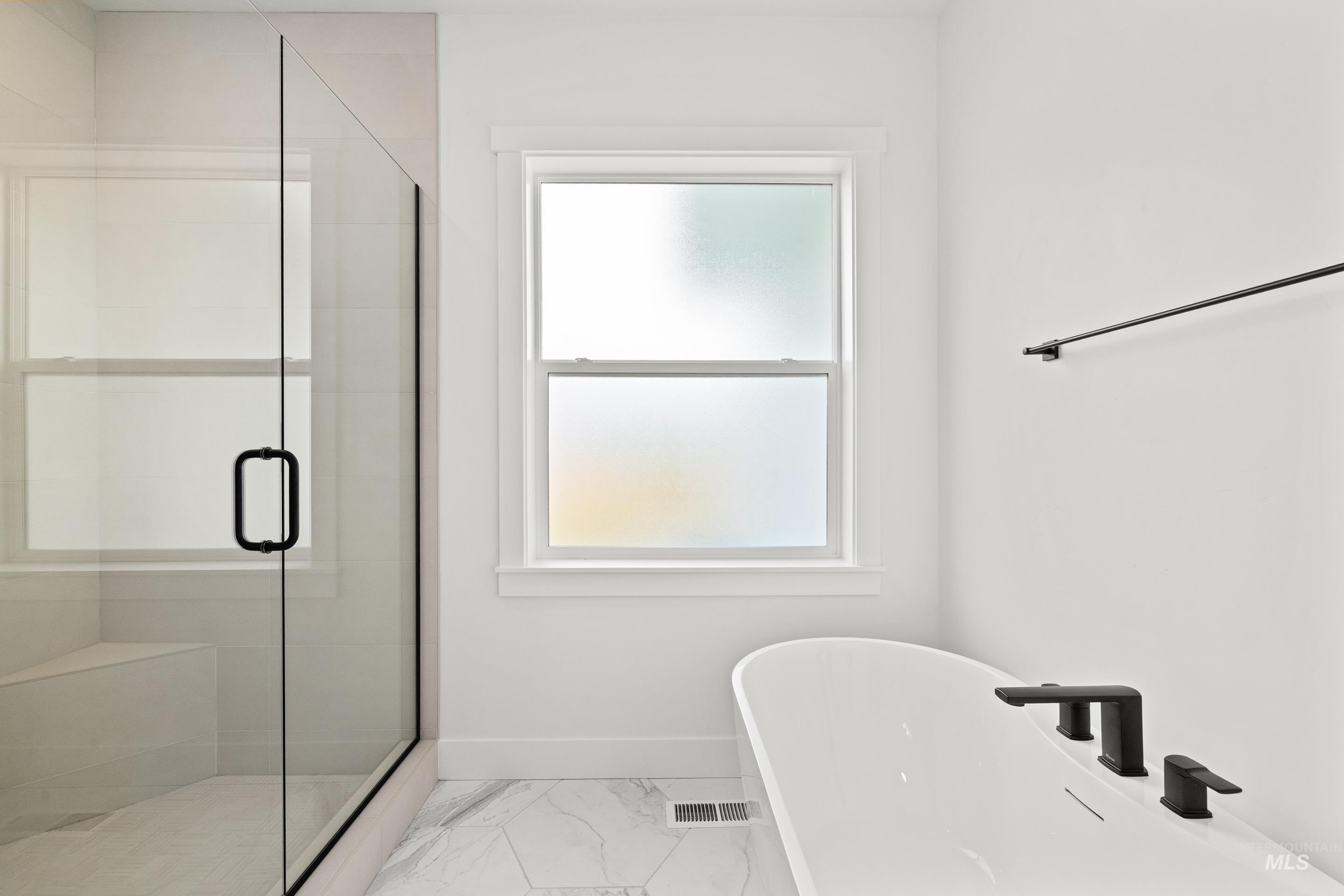 15280 Juniperwood Drive, Caldwell, Idaho 83607, 4 Bedrooms, 2.5 Bathrooms, Residential For Sale, Price $1,025,000,MLS 98974726