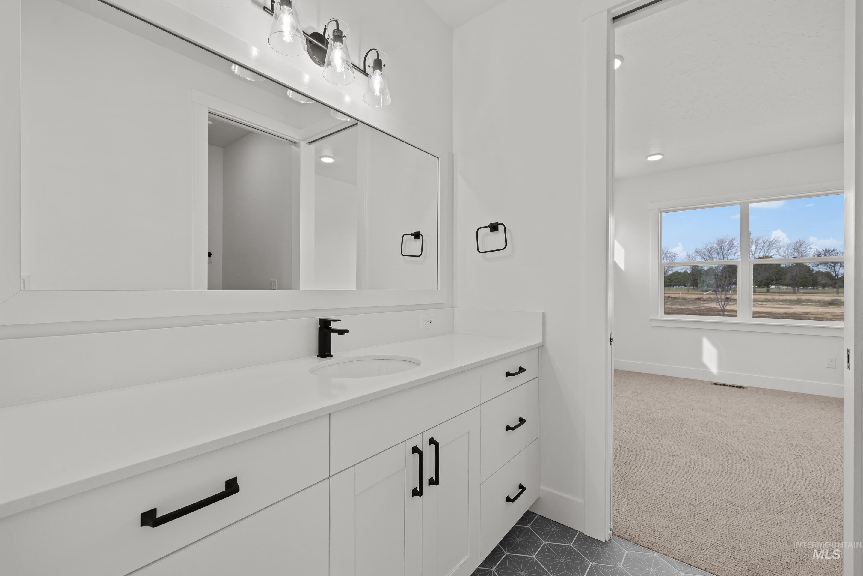 15280 Juniperwood Drive, Caldwell, Idaho 83607, 4 Bedrooms, 2.5 Bathrooms, Residential For Sale, Price $1,025,000,MLS 98974726