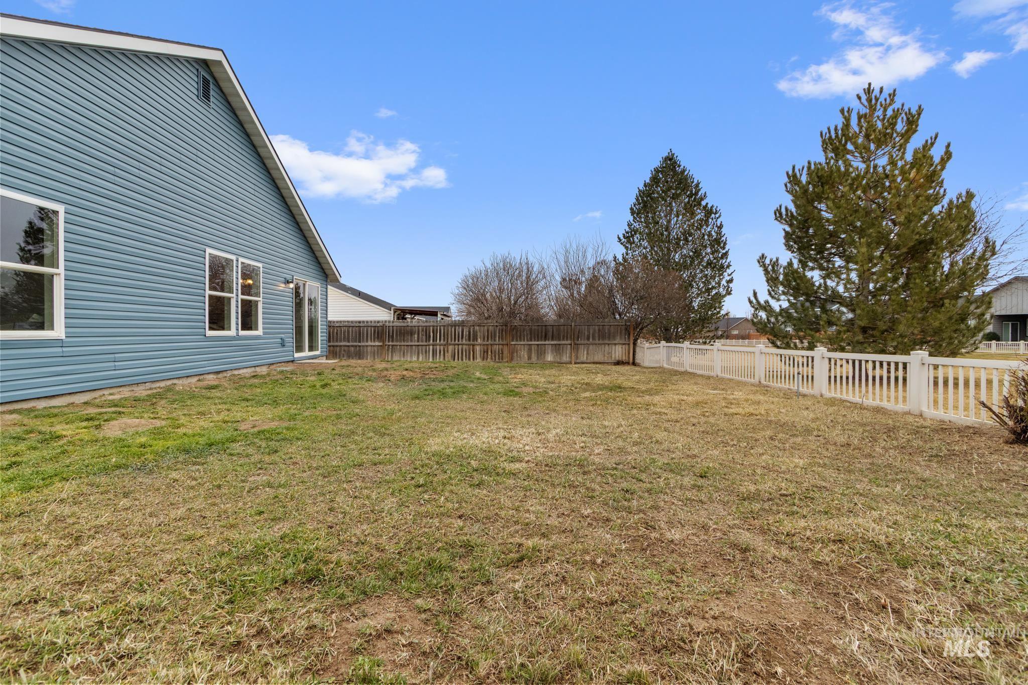 12753 Cultivator St, Caldwell, Idaho 83607, 4 Bedrooms, 2 Bathrooms, Residential For Sale, Price $370,000,MLS 98974727