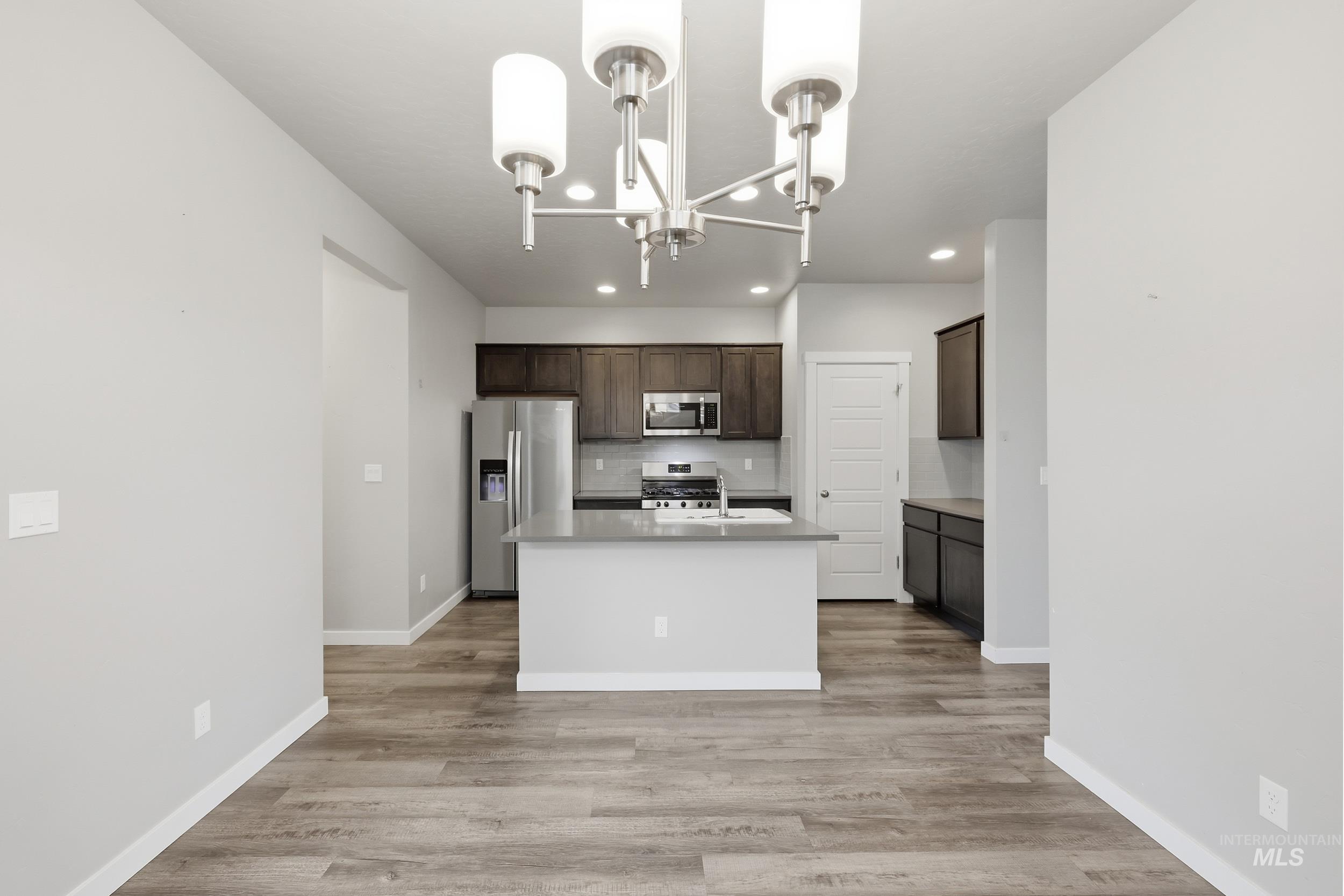 1097 N World Cup Ln, Eagle, Idaho 83616, 3 Bedrooms, 2.5 Bathrooms, Residential For Sale, Price $419,000, 98974729