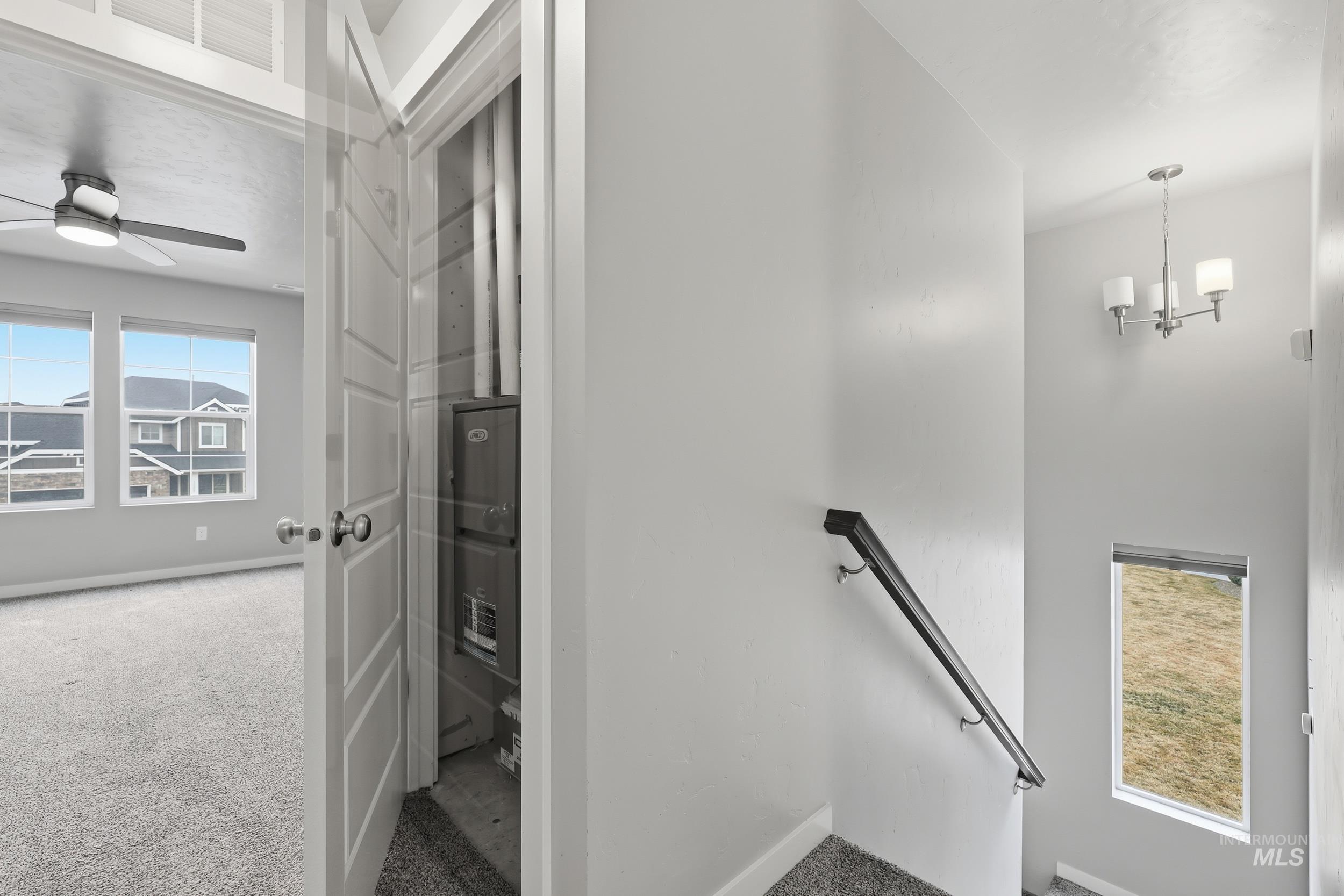 1097 N World Cup Ln, Eagle, Idaho 83616, 3 Bedrooms, 2.5 Bathrooms, Residential For Sale, Price $419,000,MLS 98974729