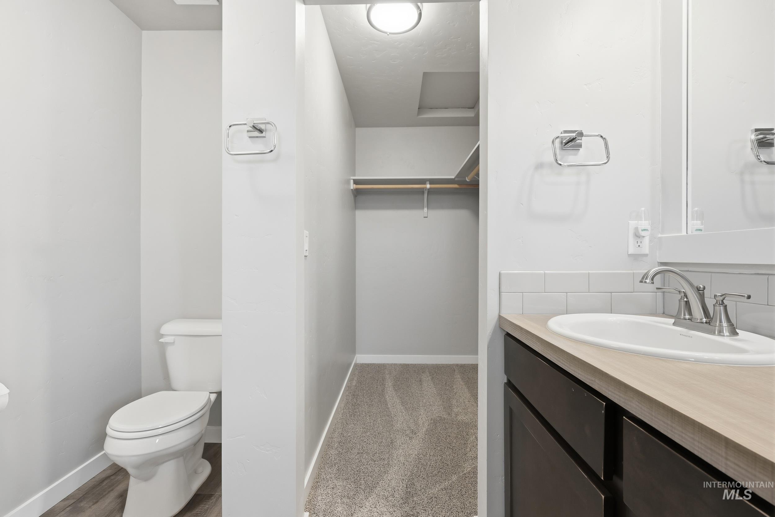 1097 N World Cup Ln, Eagle, Idaho 83616, 3 Bedrooms, 2.5 Bathrooms, Residential For Sale, Price $419,000,MLS 98974729