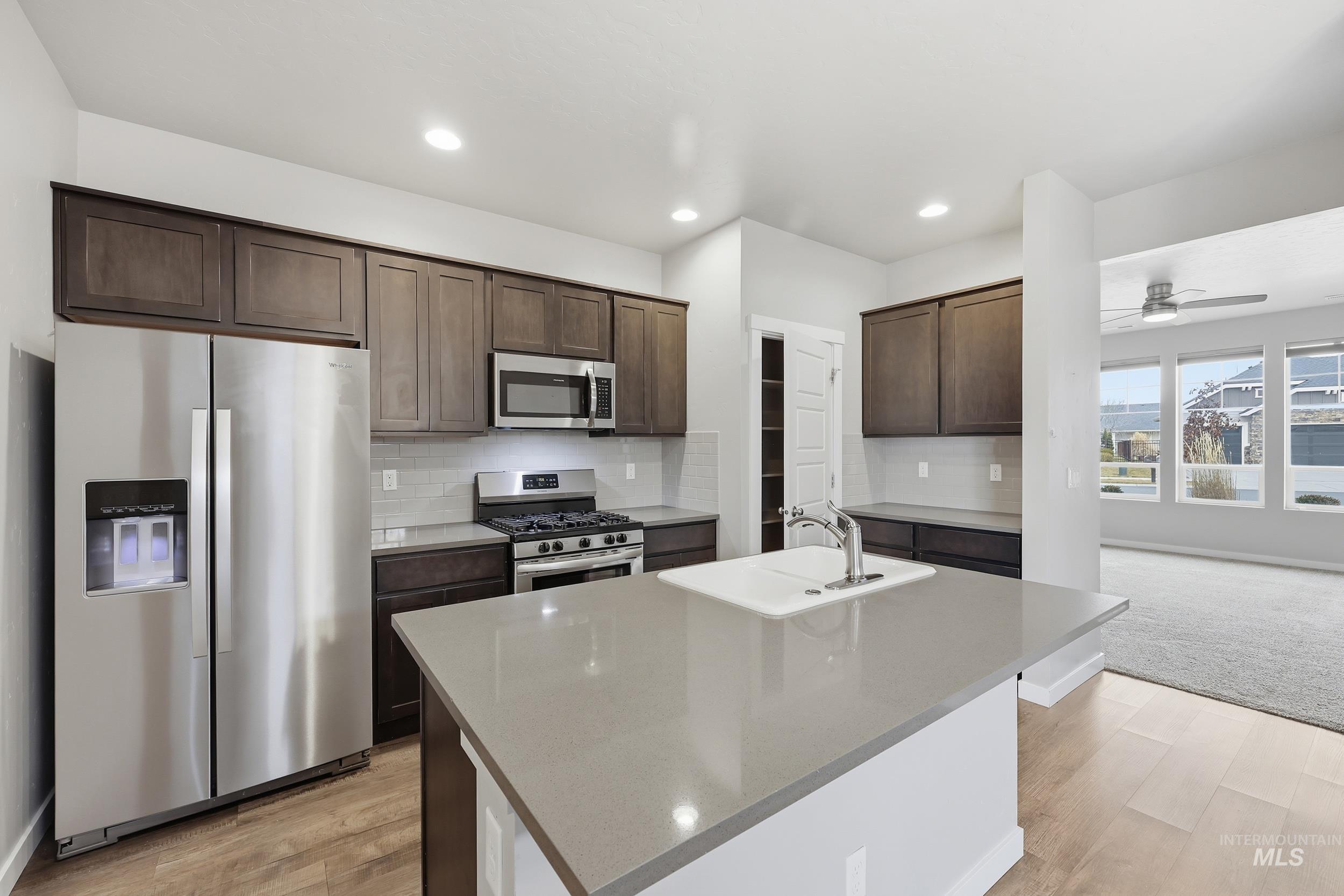 1097 N World Cup Ln, Eagle, Idaho 83616, 3 Bedrooms, 2.5 Bathrooms, Residential For Sale, Price $419,000,MLS 98974729