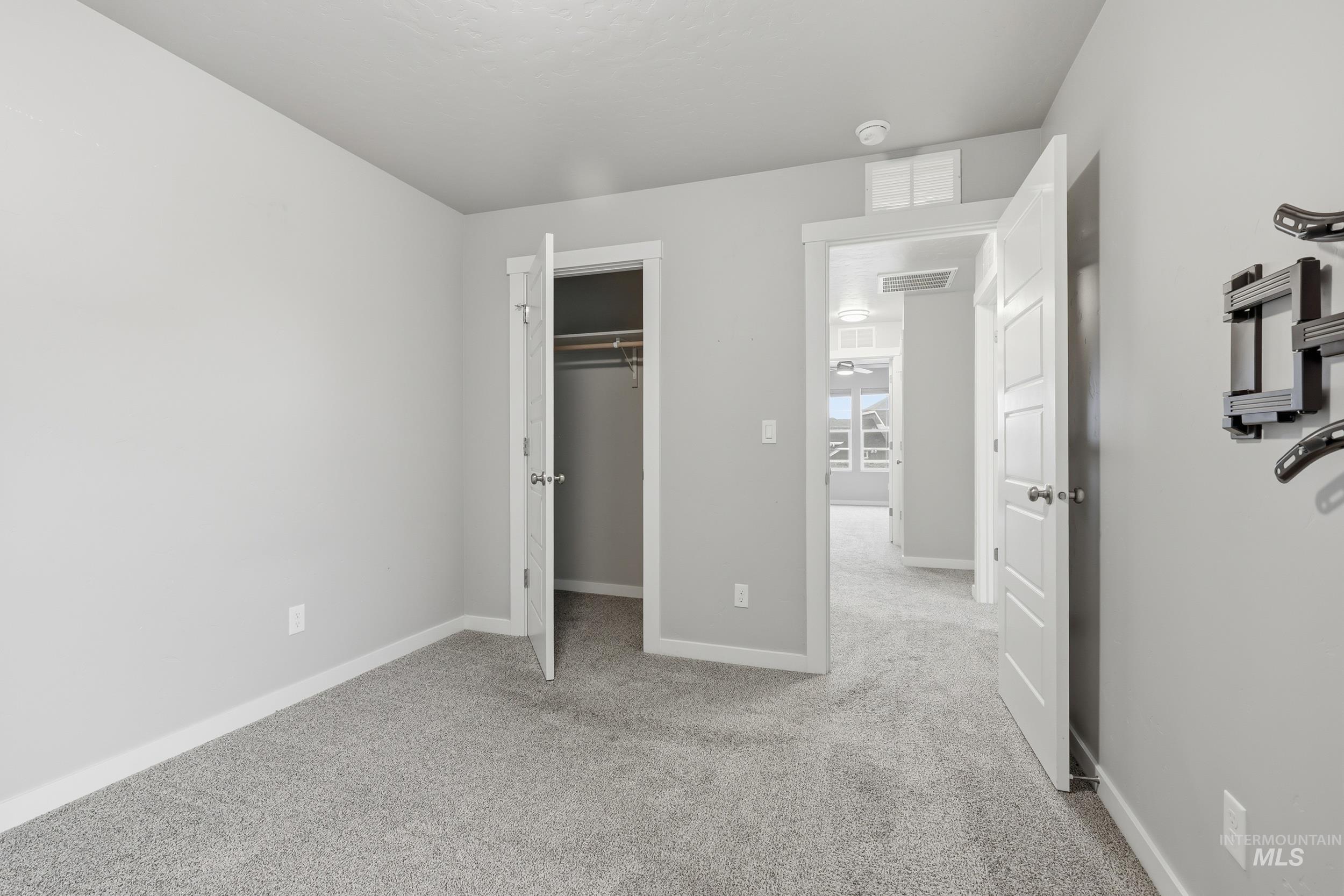 1097 N World Cup Ln, Eagle, Idaho 83616, 3 Bedrooms, 2.5 Bathrooms, Residential For Sale, Price $419,000, 98974729