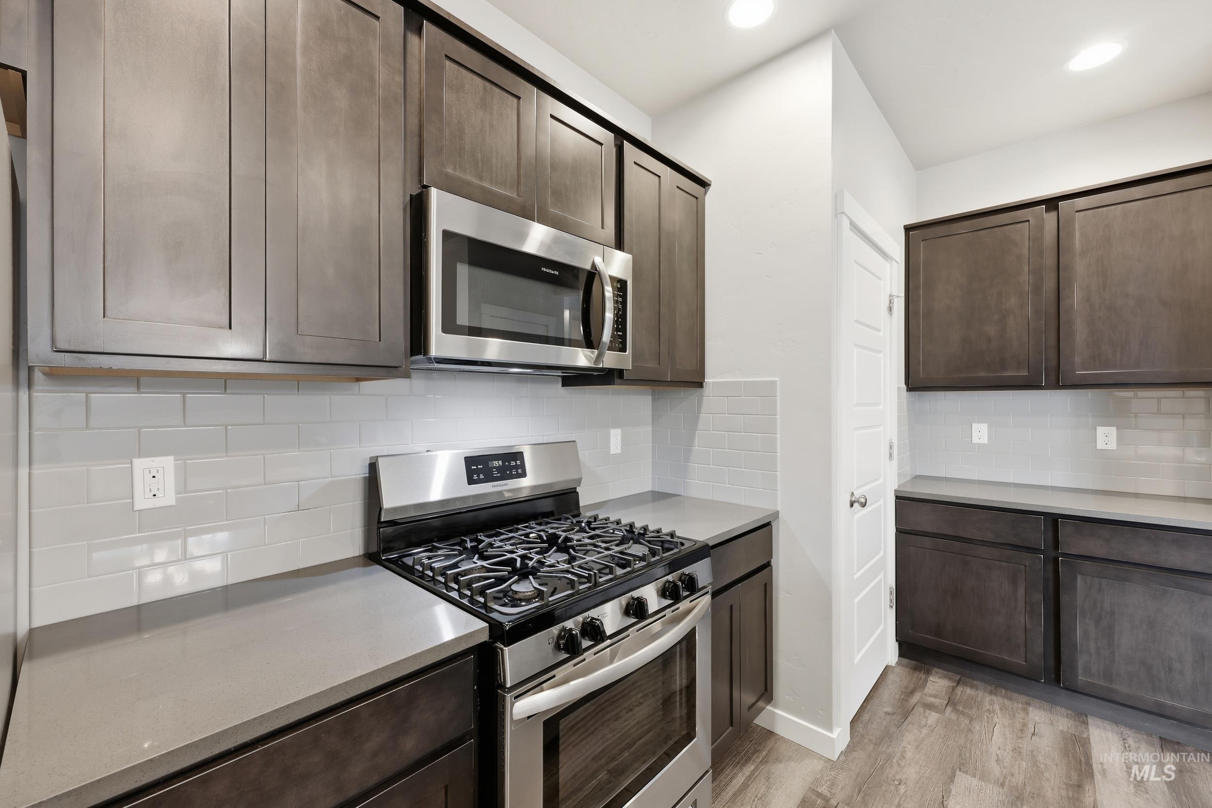 1097 N World Cup Ln, Eagle, Idaho 83616, 3 Bedrooms, 2.5 Bathrooms, Residential For Sale, Price $419,000, 98974729