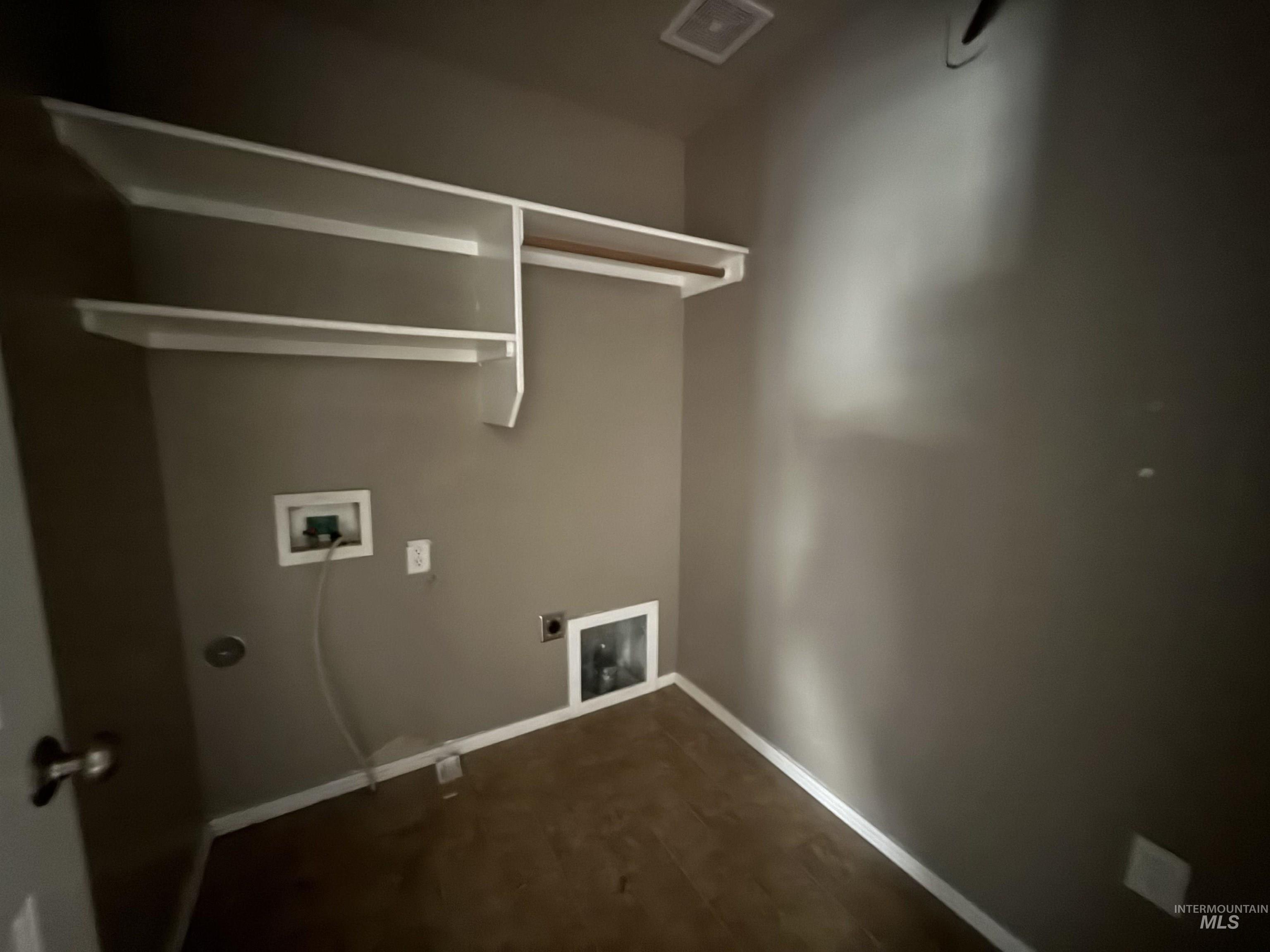 137 S Bryson Ct, Nampa, Idaho 83686, 3 Bedrooms, 2 Bathrooms, Residential For Sale, Price $367,000,MLS 98974730