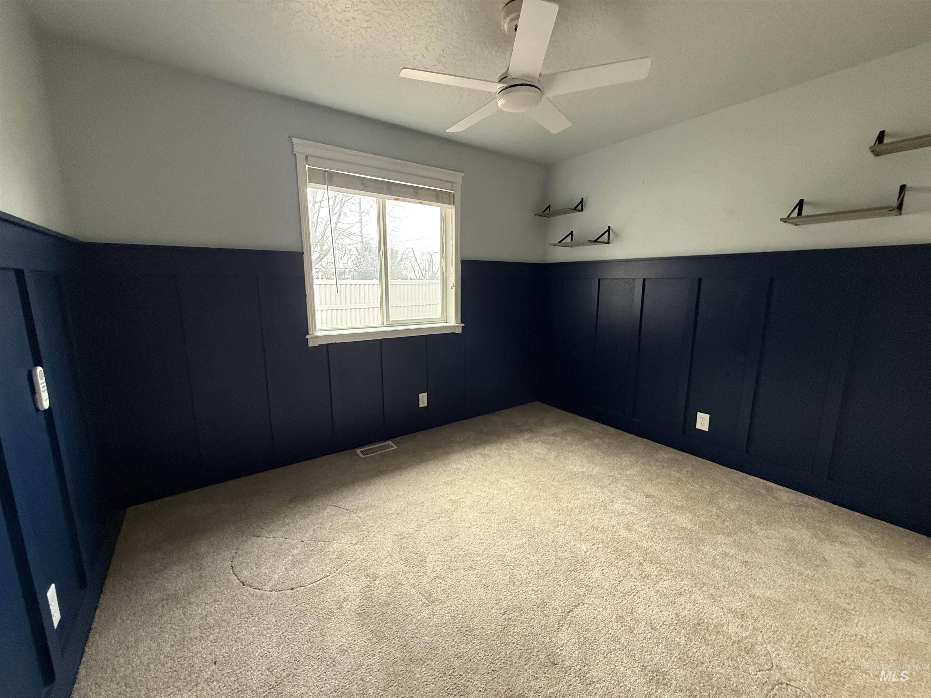 137 S Bryson Ct, Nampa, Idaho 83686, 3 Bedrooms, 2 Bathrooms, Residential For Sale, Price $367,000,MLS 98974730