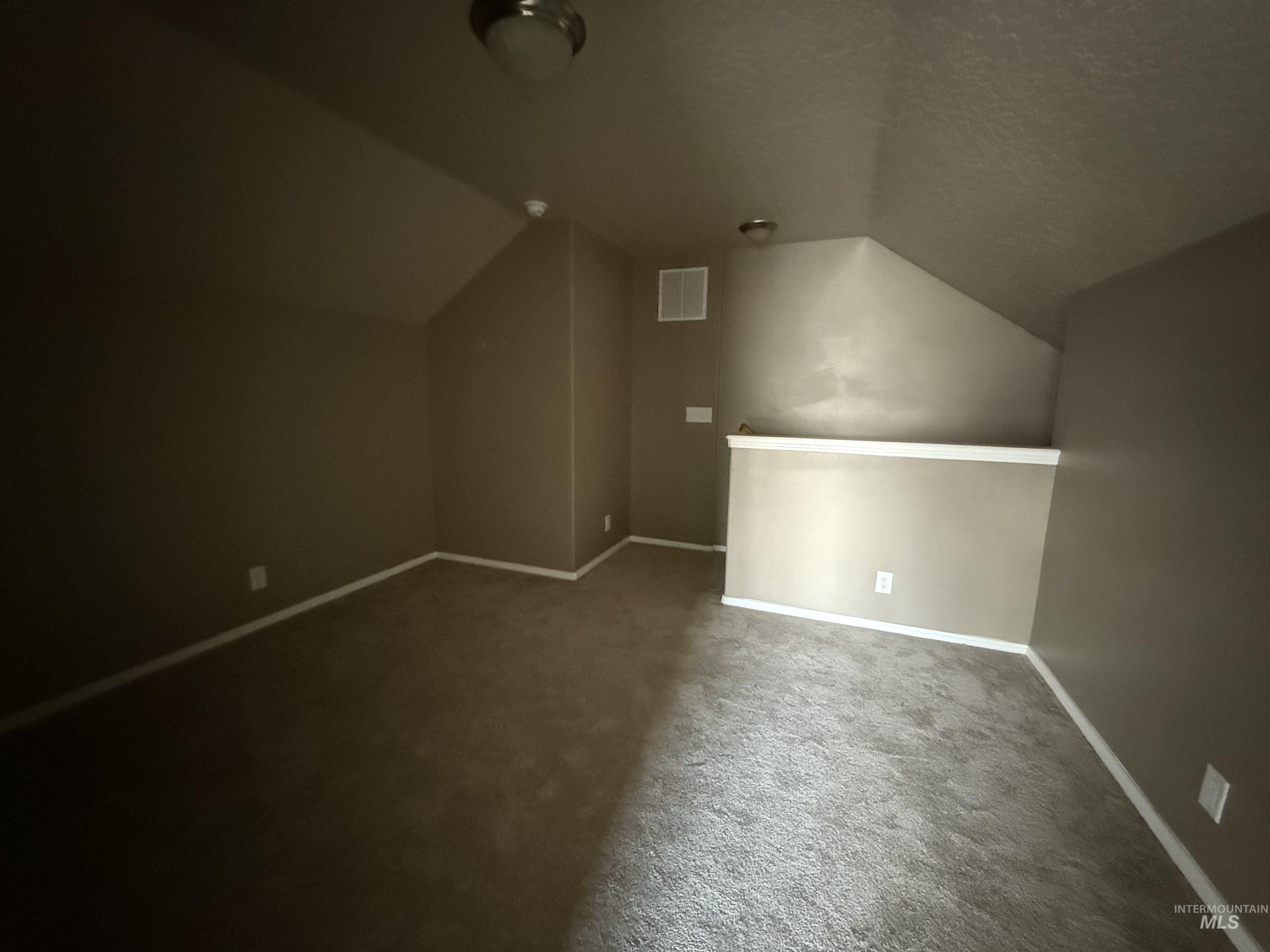 137 S Bryson Ct, Nampa, Idaho 83686, 3 Bedrooms, 2 Bathrooms, Residential For Sale, Price $367,000,MLS 98974730