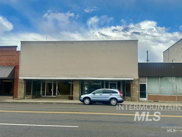 430 Main St., Gooding, Idaho 83330, Business/Commercial For Sale, Price $3,540,000,MLS 98974732
