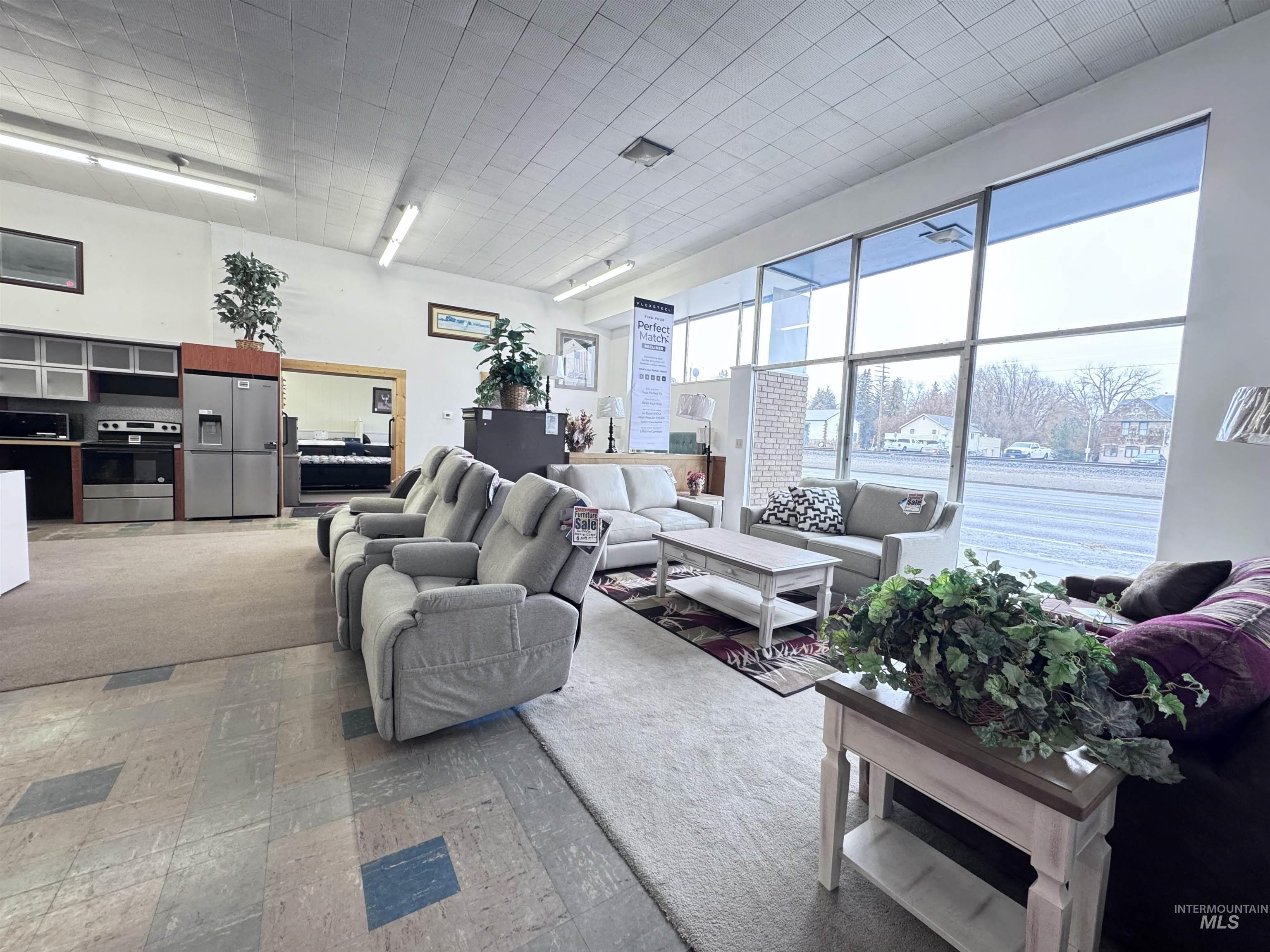 213-217 South Rail Street West, Shoshone, Idaho 83352, Business/Commercial For Sale, Price $950,000,MLS 98974733