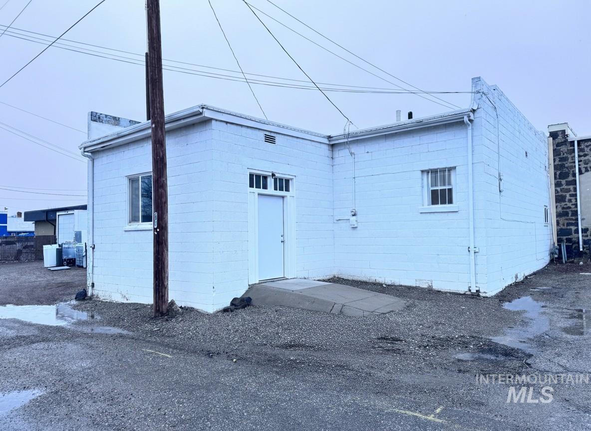 213-217 South Rail Street West, Shoshone, Idaho 83352, Business/Commercial For Sale, Price $950,000,MLS 98974733