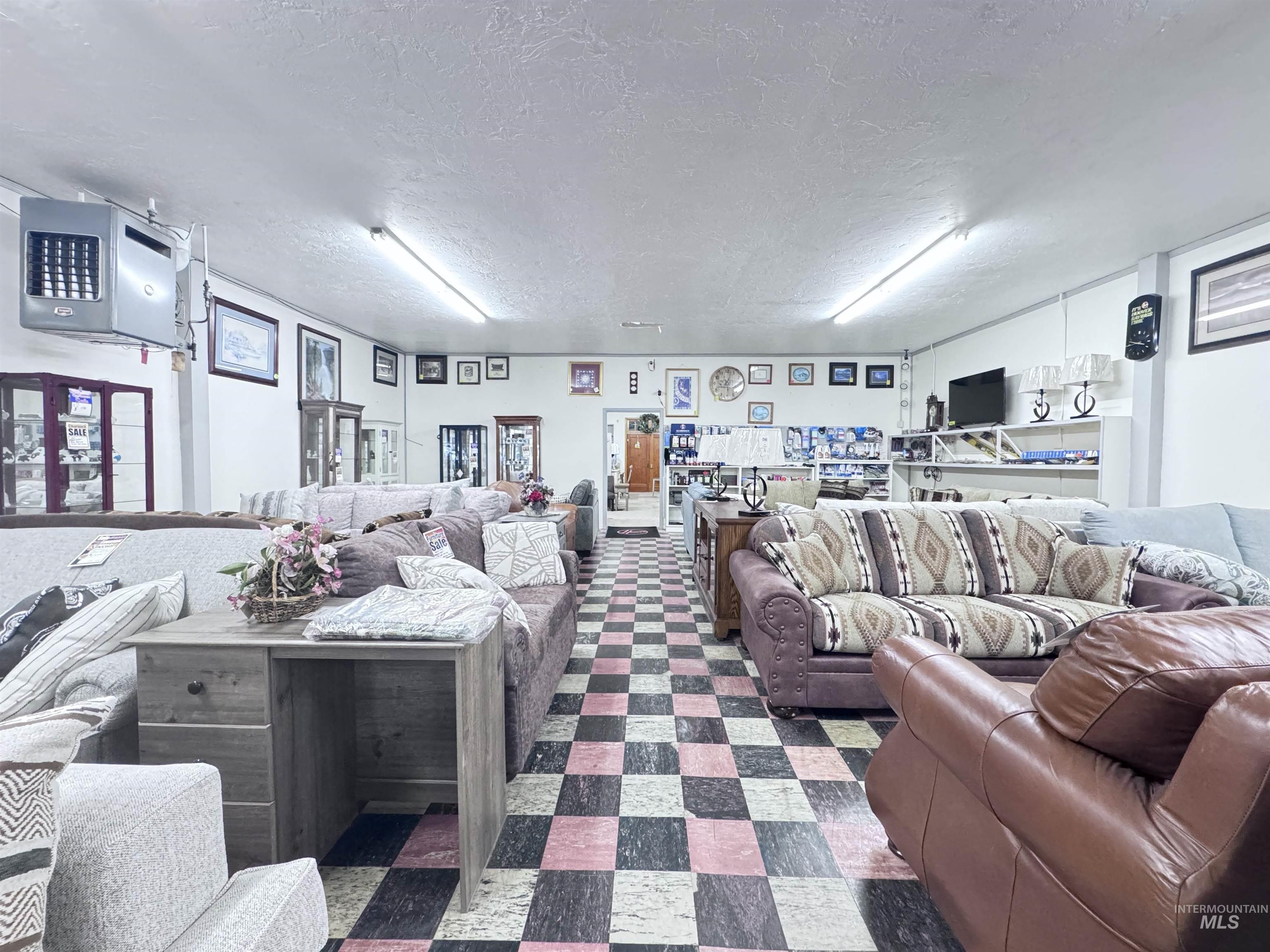 213-217 South Rail Street West, Shoshone, Idaho 83352, Business/Commercial For Sale, Price $950,000,MLS 98974733