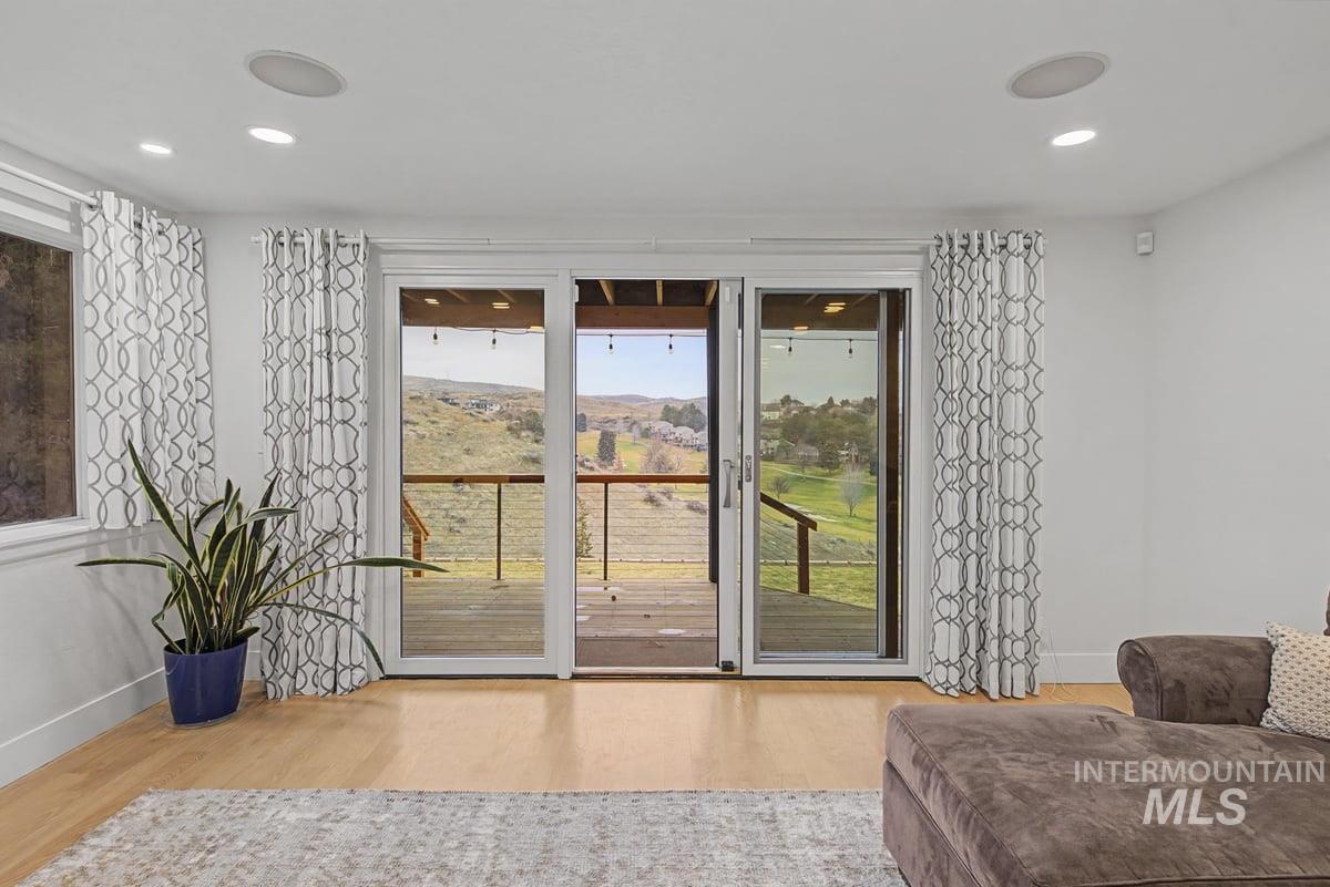 555 E Braemere Drive, Boise, Idaho 83702-000, 4 Bedrooms, 2.5 Bathrooms, Residential For Sale, Price $1,295,000,MLS 98974734