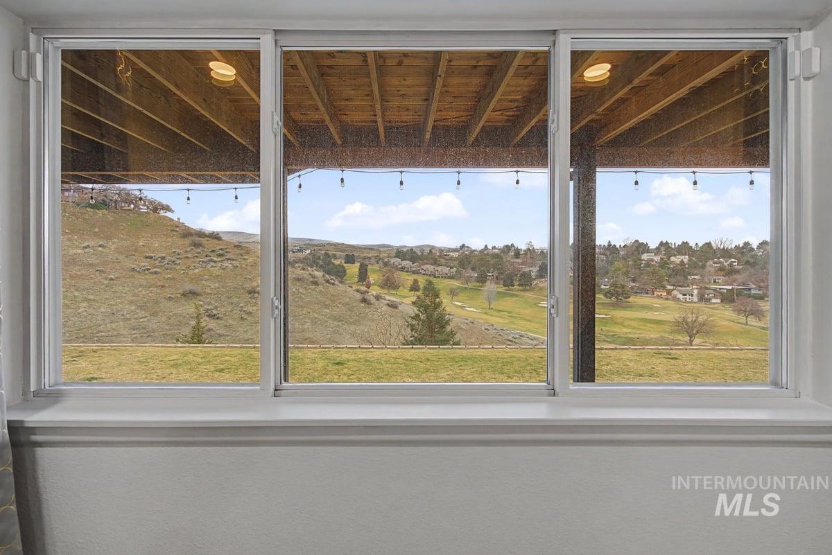 555 E Braemere Drive, Boise, Idaho 83702-000, 4 Bedrooms, 2.5 Bathrooms, Residential For Sale, Price $1,295,000,MLS 98974734