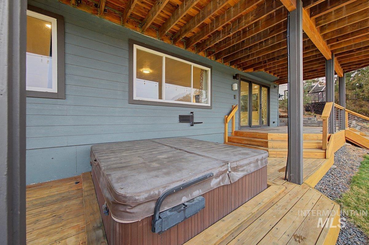 555 E Braemere Drive, Boise, Idaho 83702-000, 4 Bedrooms, 2.5 Bathrooms, Residential For Sale, Price $1,295,000,MLS 98974734