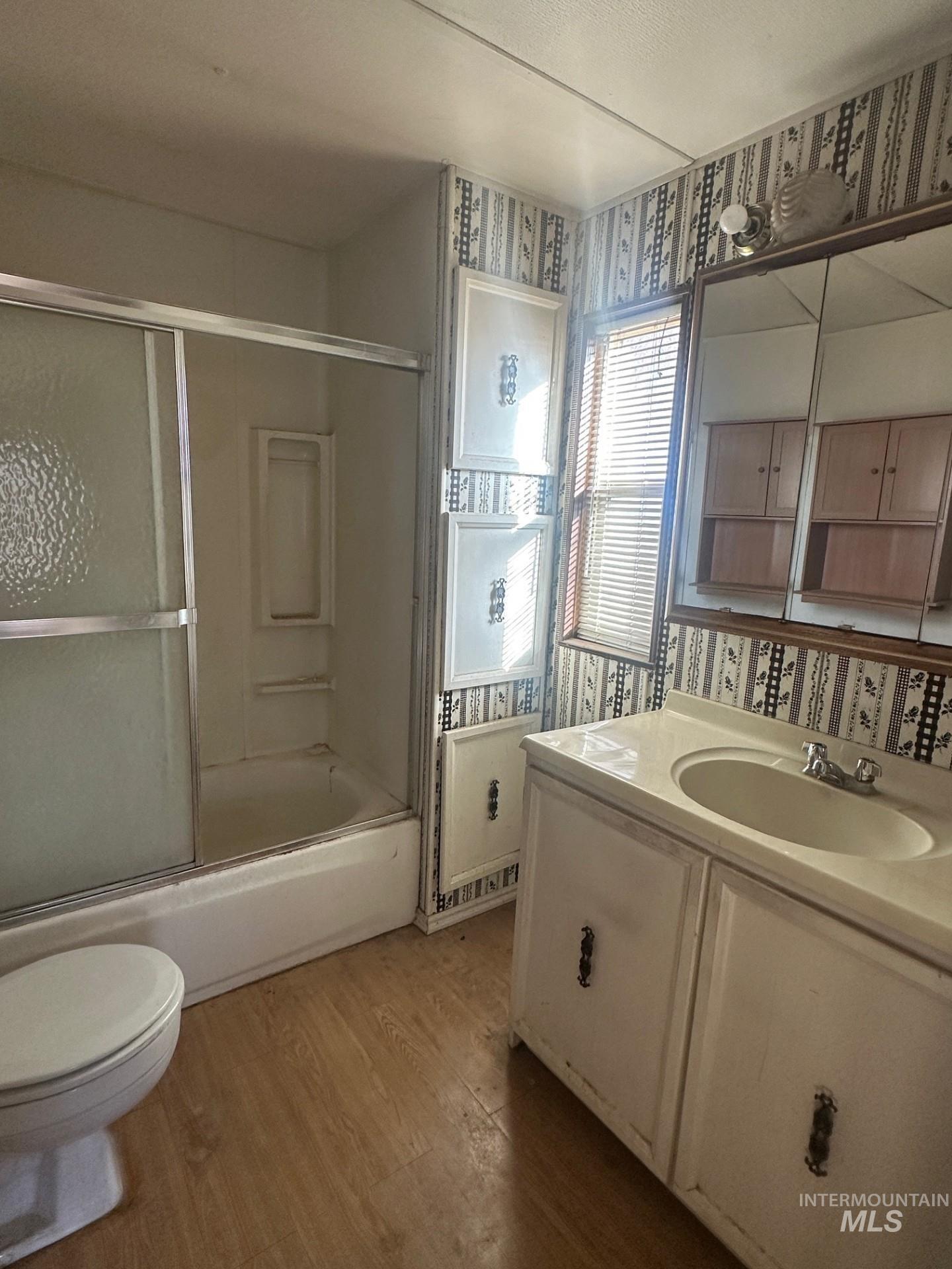 3915 Highway 30, New Plymouth, Idaho 83655, 2 Bedrooms, 1.5 Bathrooms, Residential For Sale, Price $119,000,MLS 98974737