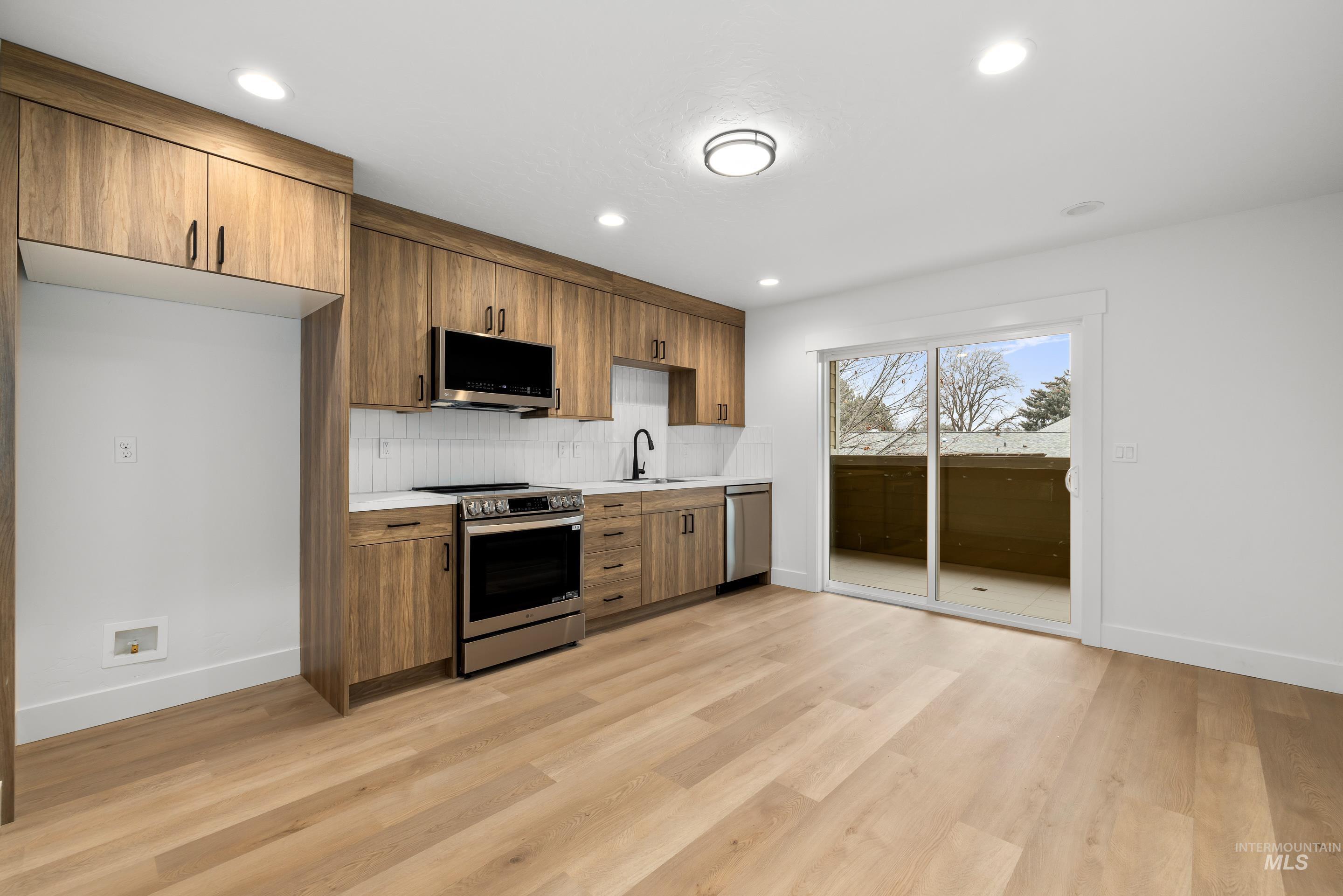 4642 N Maple Grove Rd, Boise, Idaho 83704, 4 Bedrooms, 3 Bathrooms, Residential For Sale, Price $649,900, 98974739