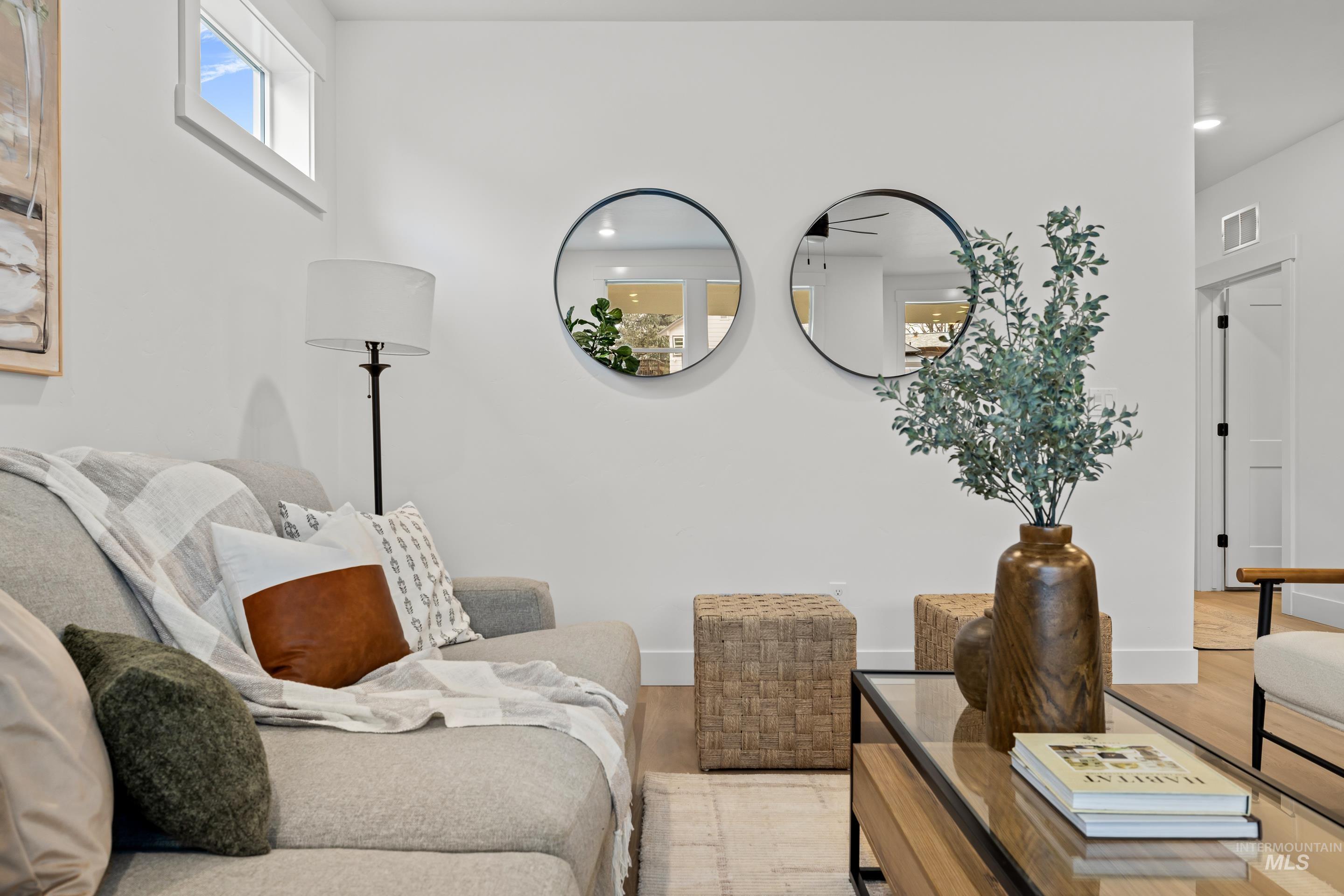 4642 N Maple Grove Rd, Boise, Idaho 83704, 4 Bedrooms, 3 Bathrooms, Residential For Sale, Price $649,900, 98974739