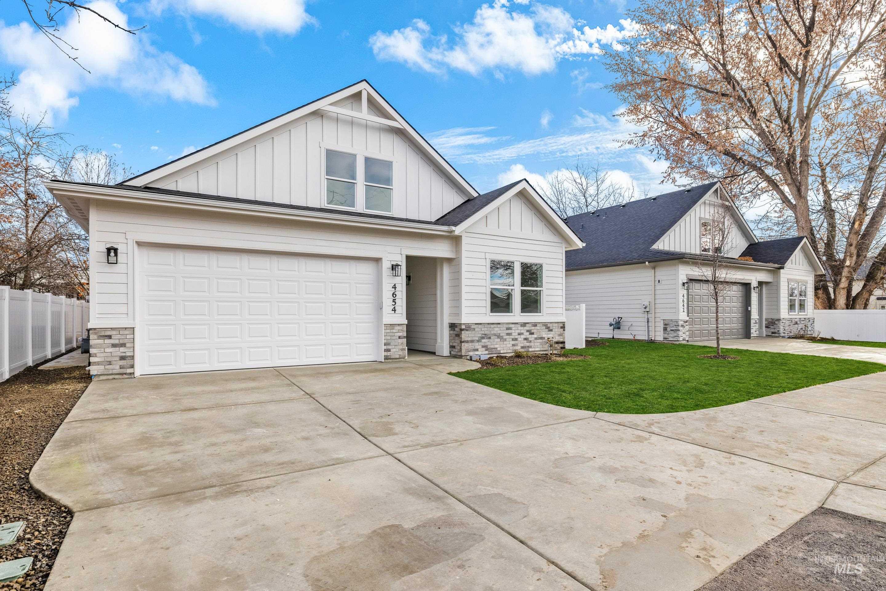 4654 N Maple Grove Rd, Boise, Idaho 83704, 4 Bedrooms, 3 Bathrooms, Residential For Sale, Price $639,900, 98974740