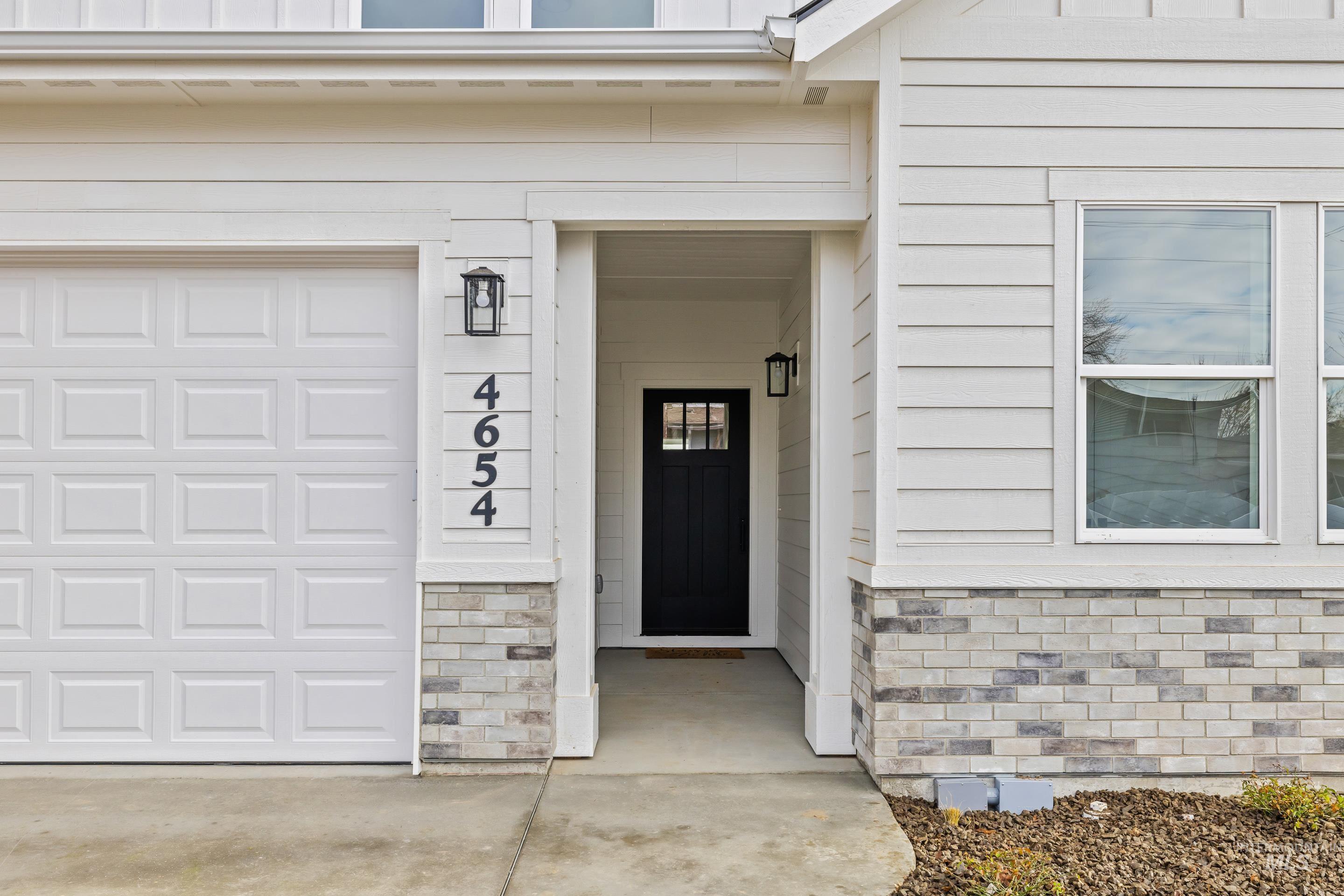 4654 N Maple Grove Rd, Boise, Idaho 83704, 4 Bedrooms, 3 Bathrooms, Residential For Sale, Price $639,900, 98974740