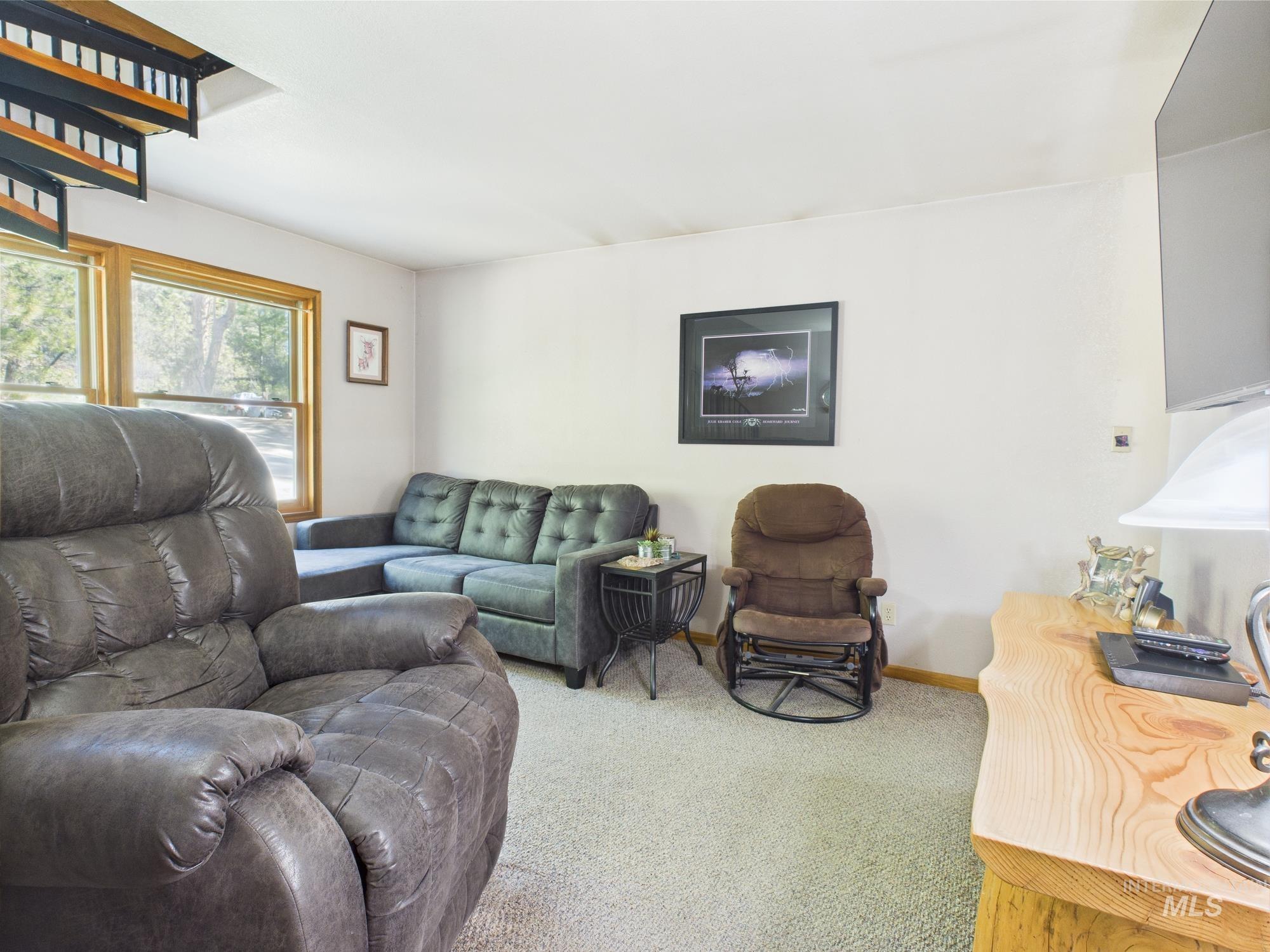 9 POND OVERLOOK, Idaho City, Idaho 83631, 3 Bedrooms, 2 Bathrooms, Residential For Sale, Price $495,000, 98974741