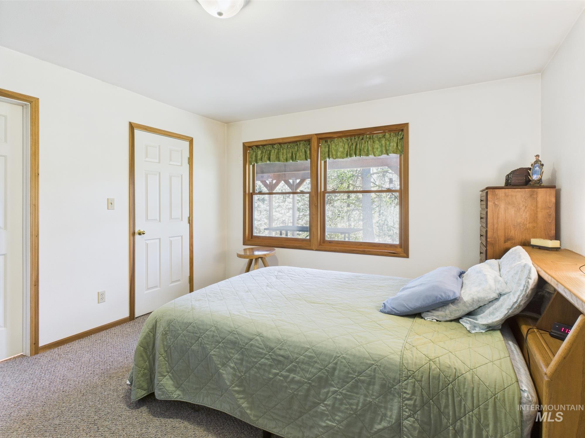 9 POND OVERLOOK, Idaho City, Idaho 83631, 3 Bedrooms, 2 Bathrooms, Residential For Sale, Price $495,000, 98974741