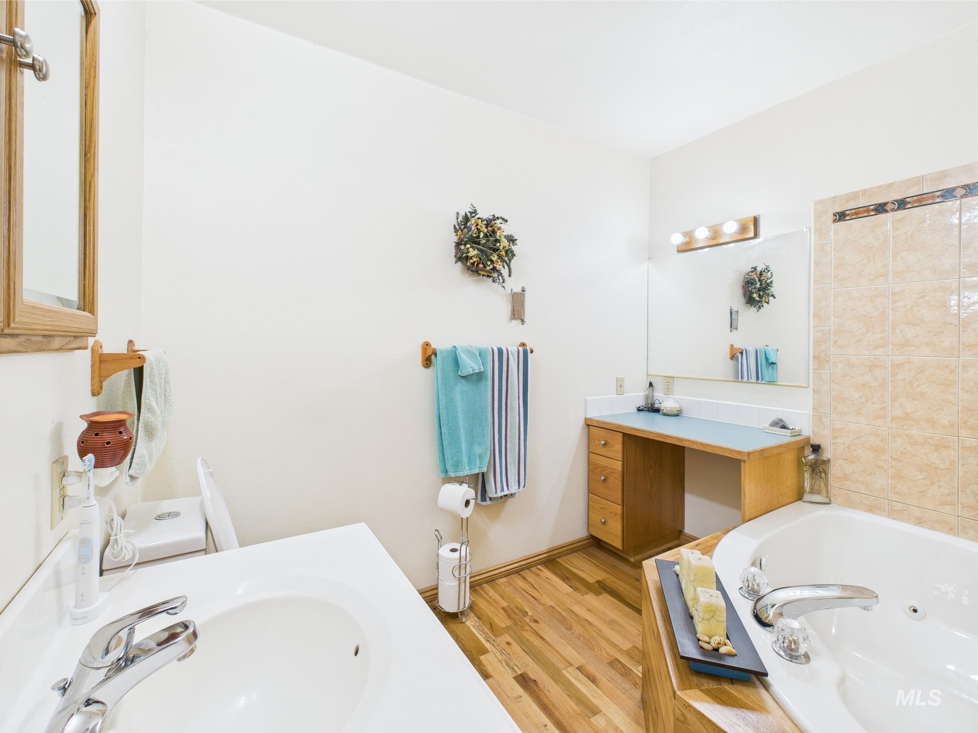 9 POND OVERLOOK, Idaho City, Idaho 83631, 3 Bedrooms, 2 Bathrooms, Residential For Sale, Price $495,000, 98974741