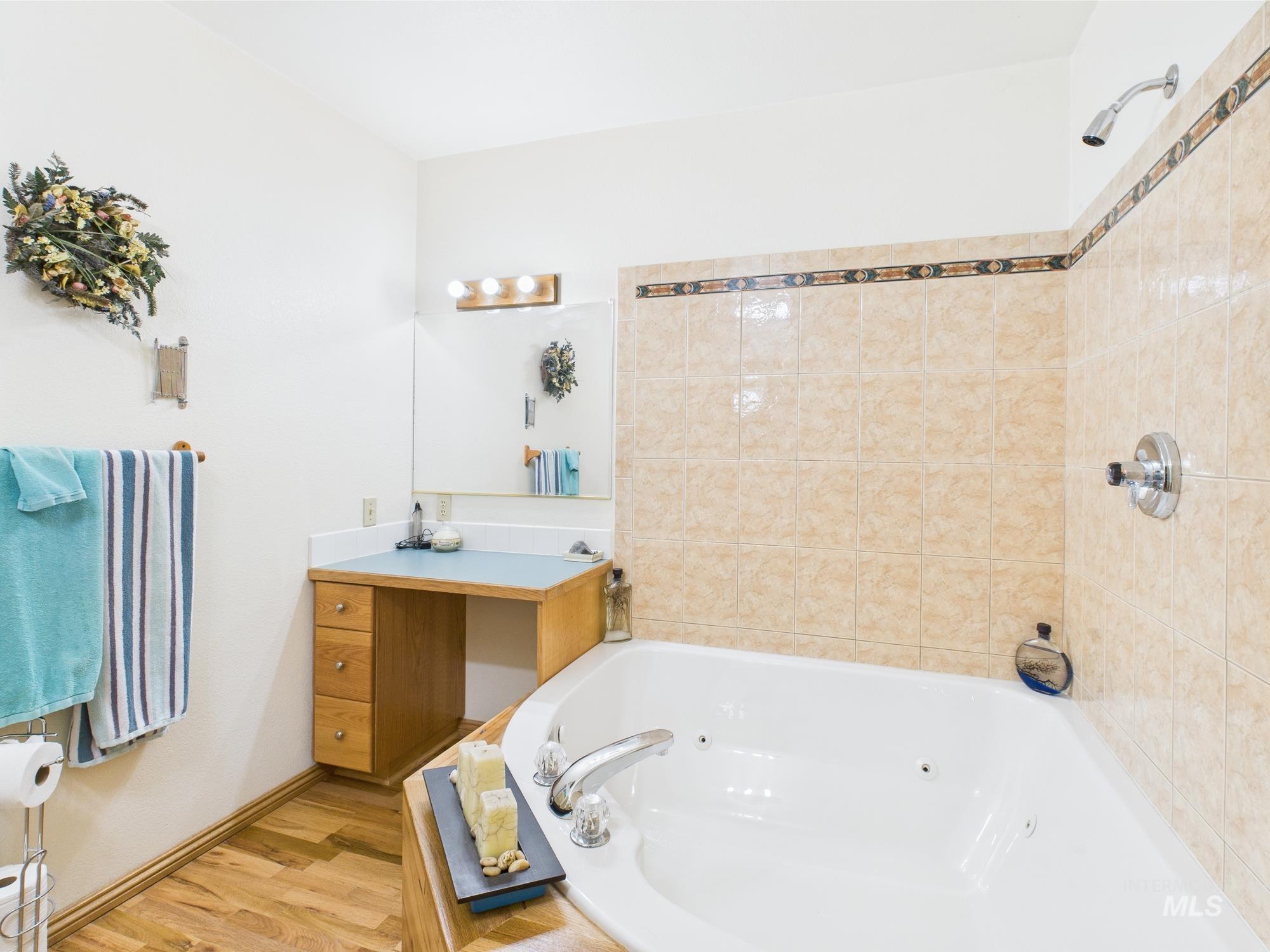 9 POND OVERLOOK, Idaho City, Idaho 83631, 3 Bedrooms, 2 Bathrooms, Residential For Sale, Price $495,000, 98974741