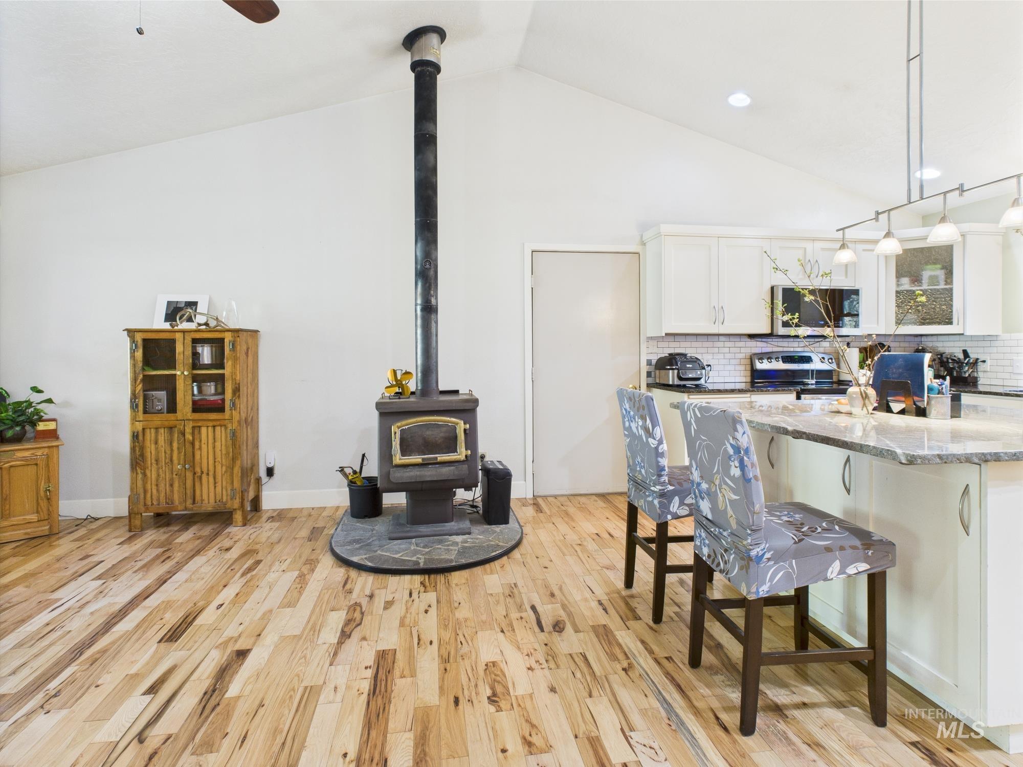 9 POND OVERLOOK, Idaho City, Idaho 83631, 3 Bedrooms, 2 Bathrooms, Residential For Sale, Price $495,000, 98974741