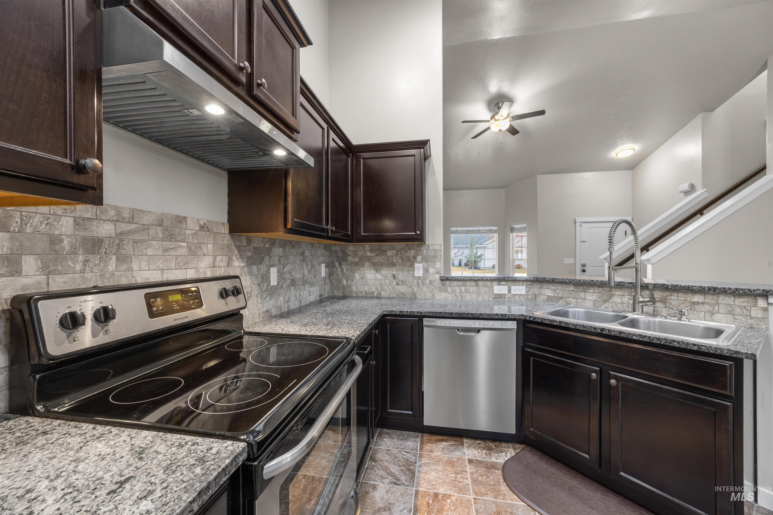 11895 W Abram St, Boise, Idaho 83713, 4 Bedrooms, 2.5 Bathrooms, Residential For Sale, Price $527,000, 98974743