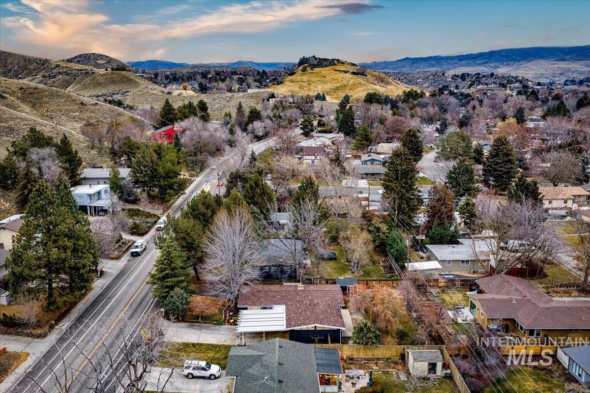2904 N Bogus Basin Rd, Boise, Idaho 83702, 4 Bedrooms, 2 Bathrooms, Residential For Sale, Price $719,000, 98974744