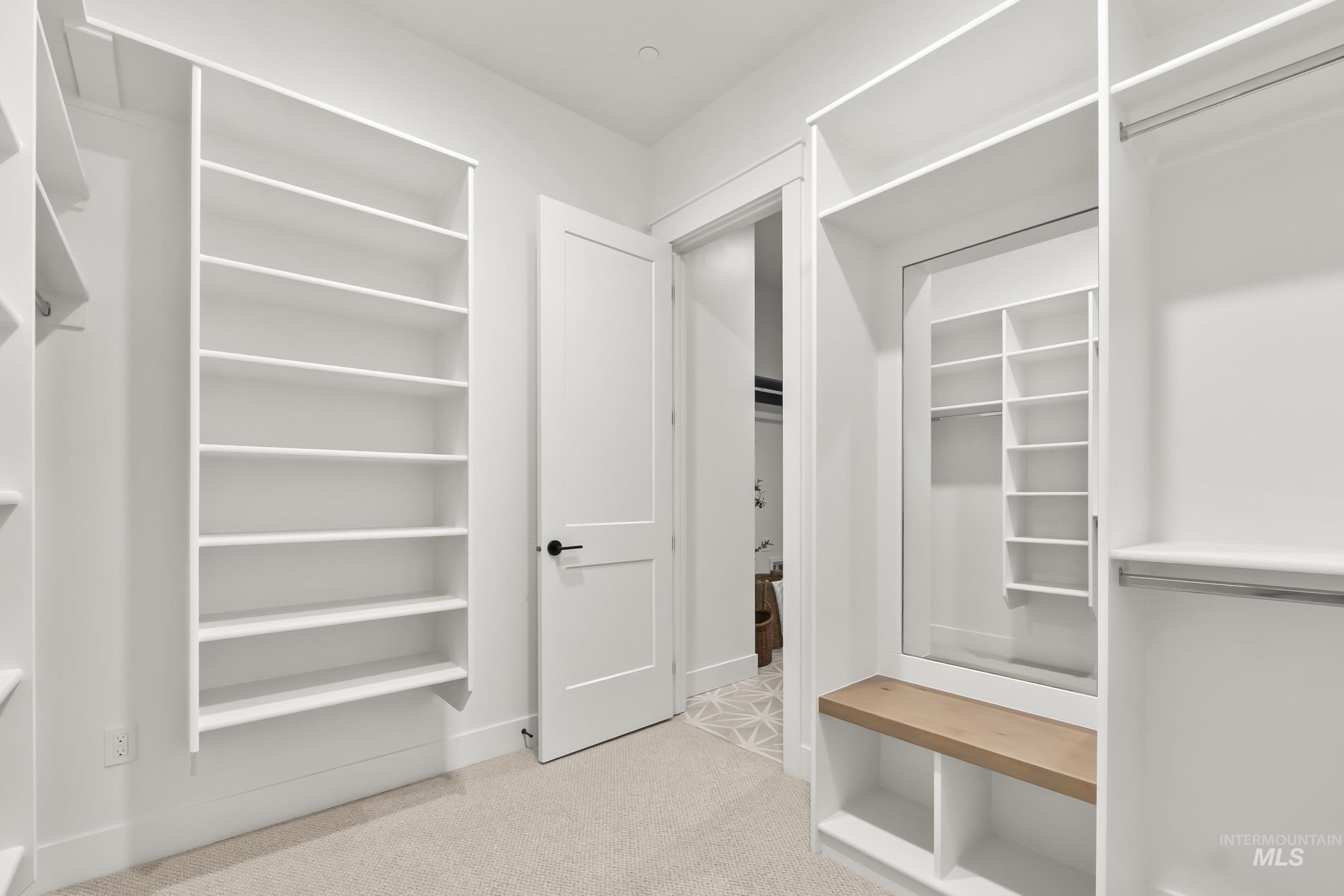 8835 Double Shot Hollow Ln, Middleton, Idaho 83644, 3 Bedrooms, 2.5 Bathrooms, Residential For Sale, Price $1,176,900, 98974746