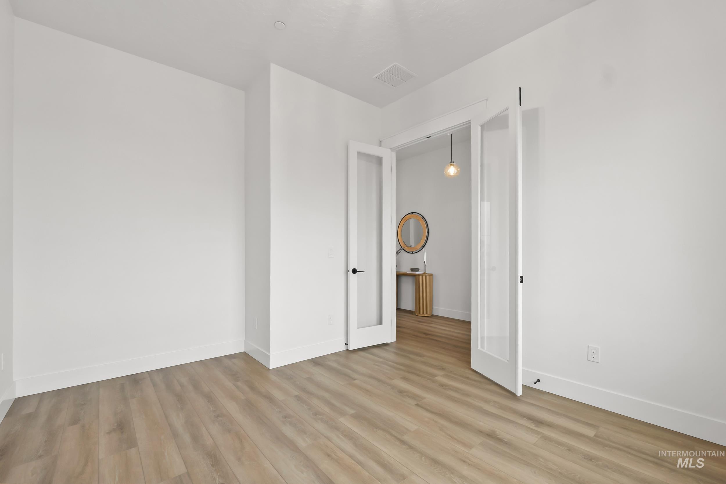 8835 Double Shot Hollow Ln, Middleton, Idaho 83644, 3 Bedrooms, 2.5 Bathrooms, Residential For Sale, Price $1,176,900, 98974746