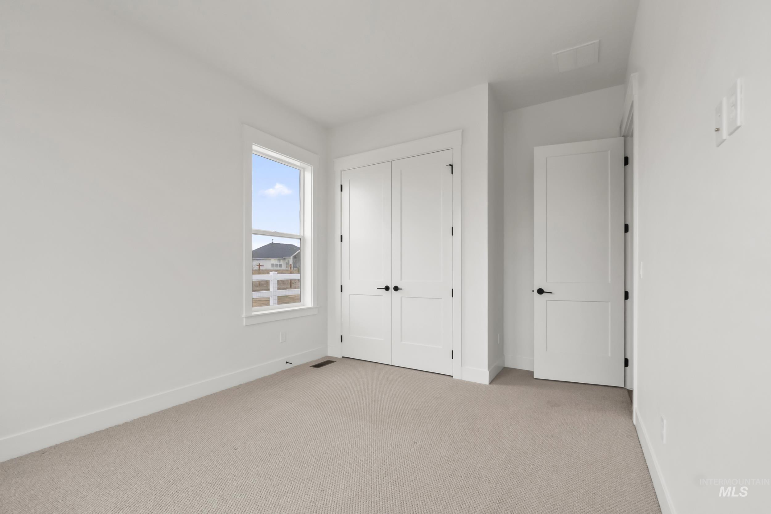 8835 Double Shot Hollow Ln, Middleton, Idaho 83644, 3 Bedrooms, 2.5 Bathrooms, Residential For Sale, Price $1,176,900, 98974746