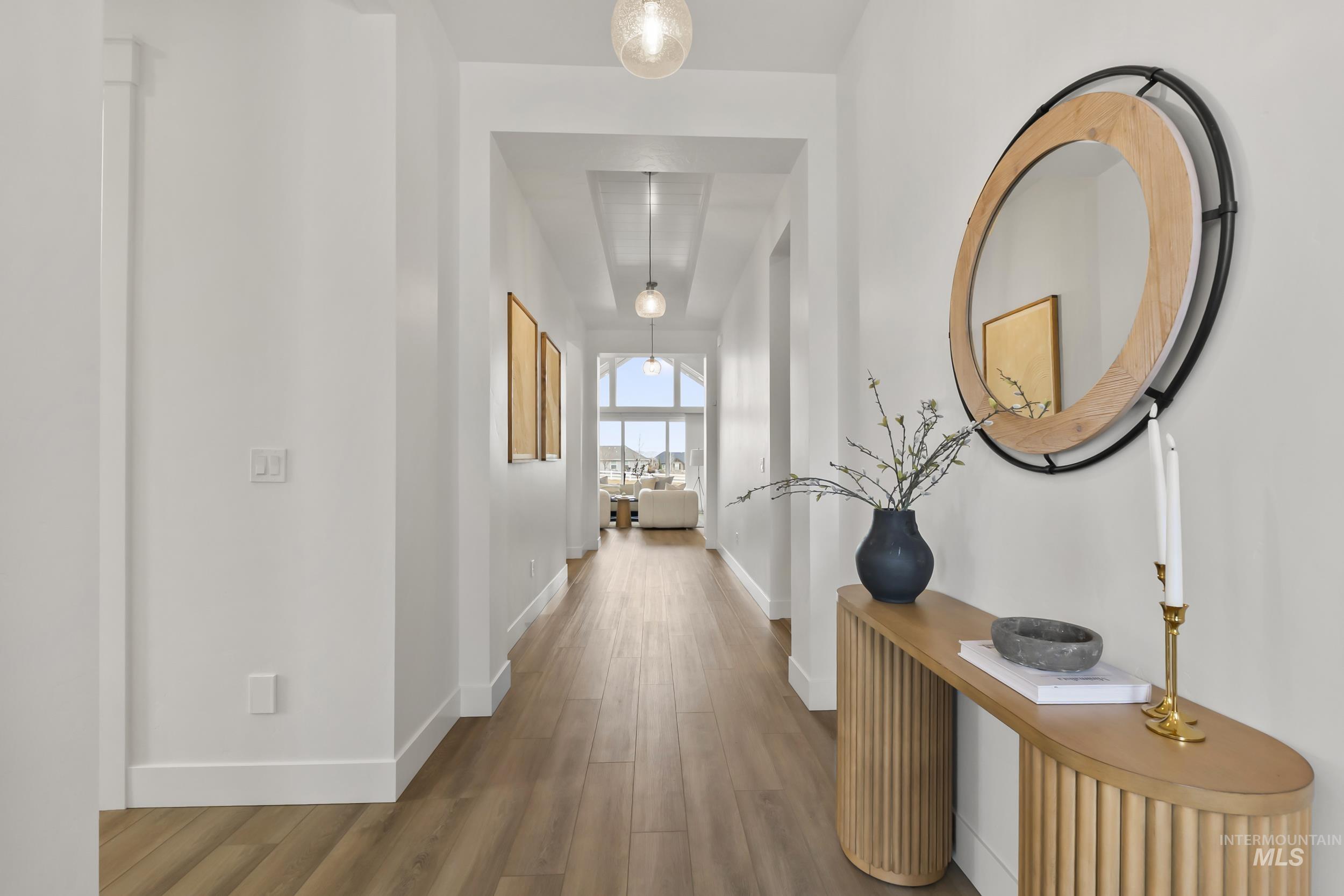 8835 Double Shot Hollow Ln, Middleton, Idaho 83644, 3 Bedrooms, 2.5 Bathrooms, Residential For Sale, Price $1,176,900, 98974746