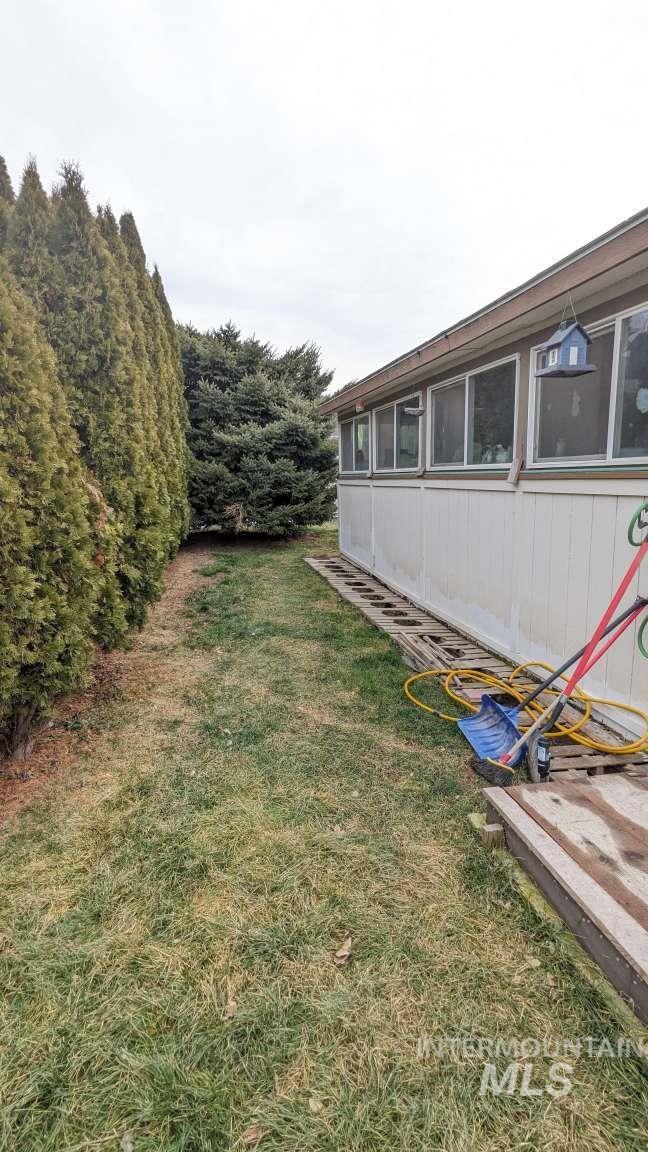 812 Garden Valley St, Nampa, Idaho 83687, 3 Bedrooms, 2 Bathrooms, Residential For Sale, Price $79,900,MLS 98974747