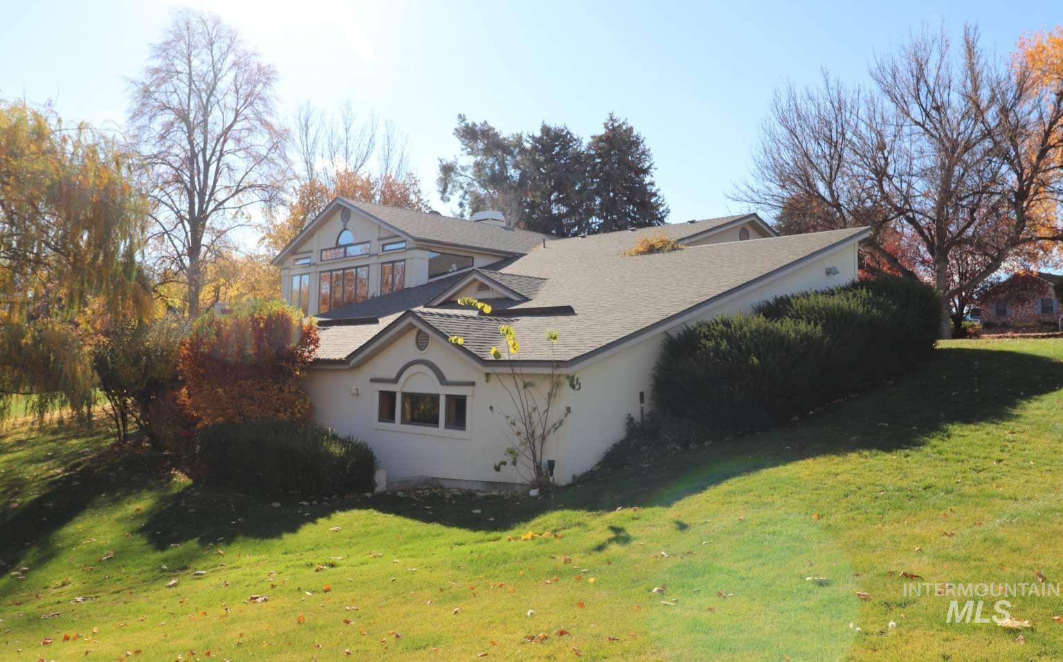 2300 W Aspen Cove Dr, Meridian, Idaho 83642, 5 Bedrooms, 3 Bathrooms, Residential For Sale, Price $1,100,000,MLS 98974748