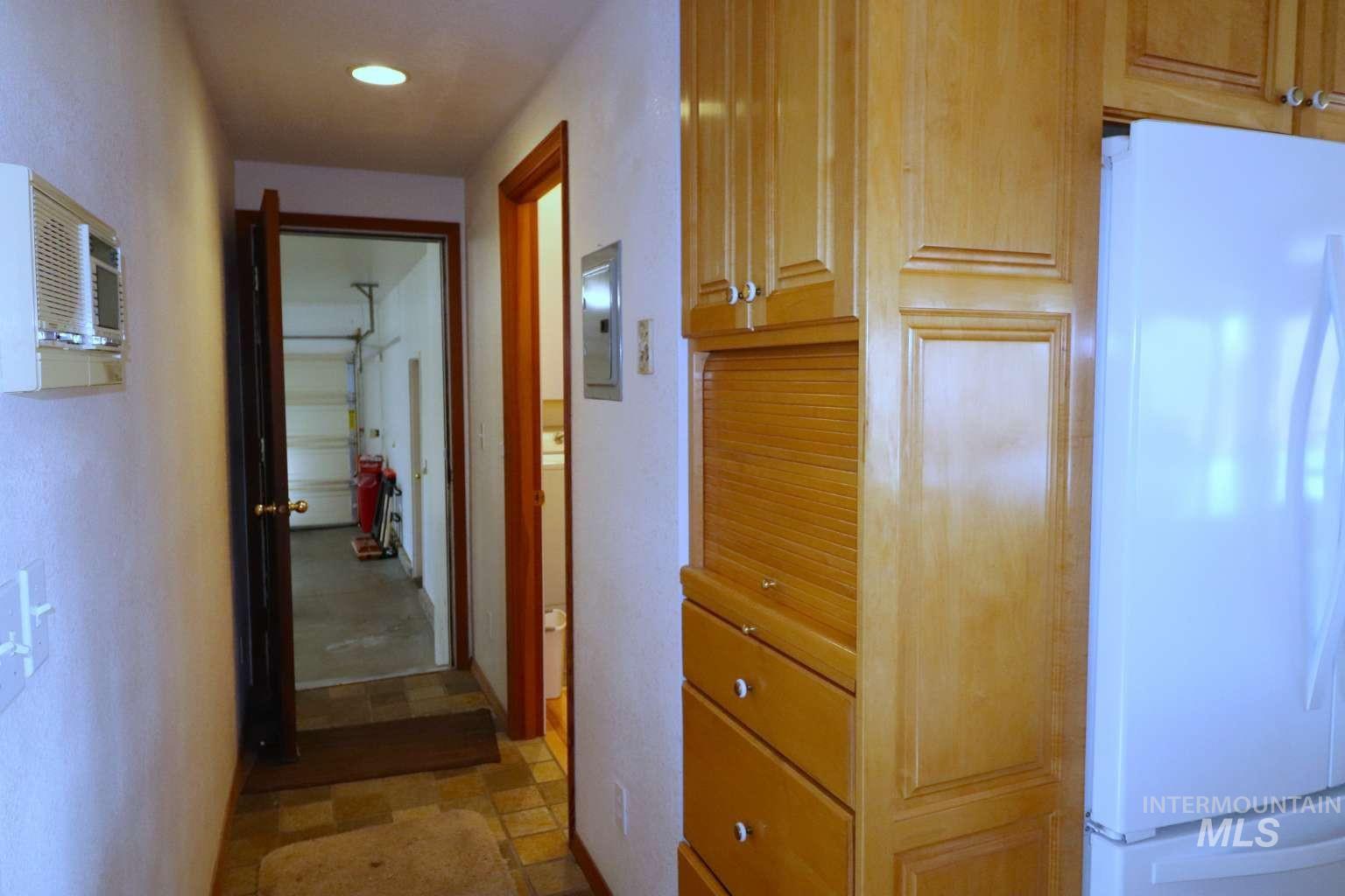 2300 W Aspen Cove Dr, Meridian, Idaho 83642, 5 Bedrooms, 3 Bathrooms, Residential For Sale, Price $1,100,000,MLS 98974748