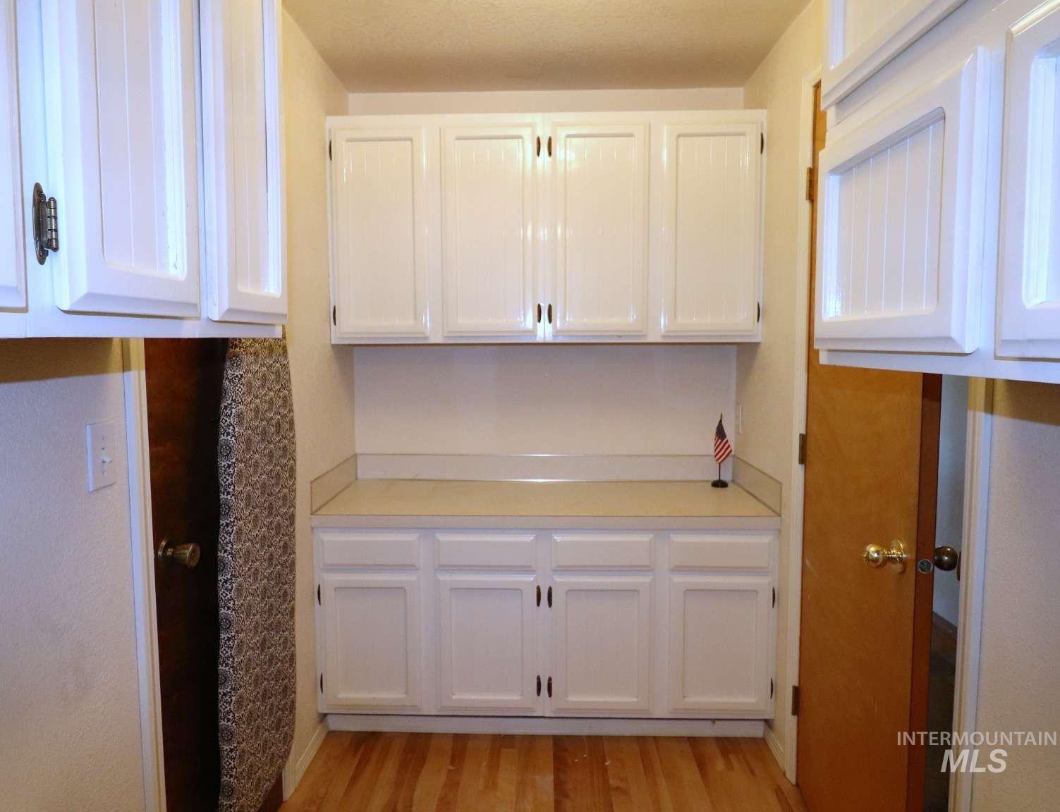 2300 W Aspen Cove Dr, Meridian, Idaho 83642, 5 Bedrooms, 3 Bathrooms, Residential For Sale, Price $1,100,000,MLS 98974748