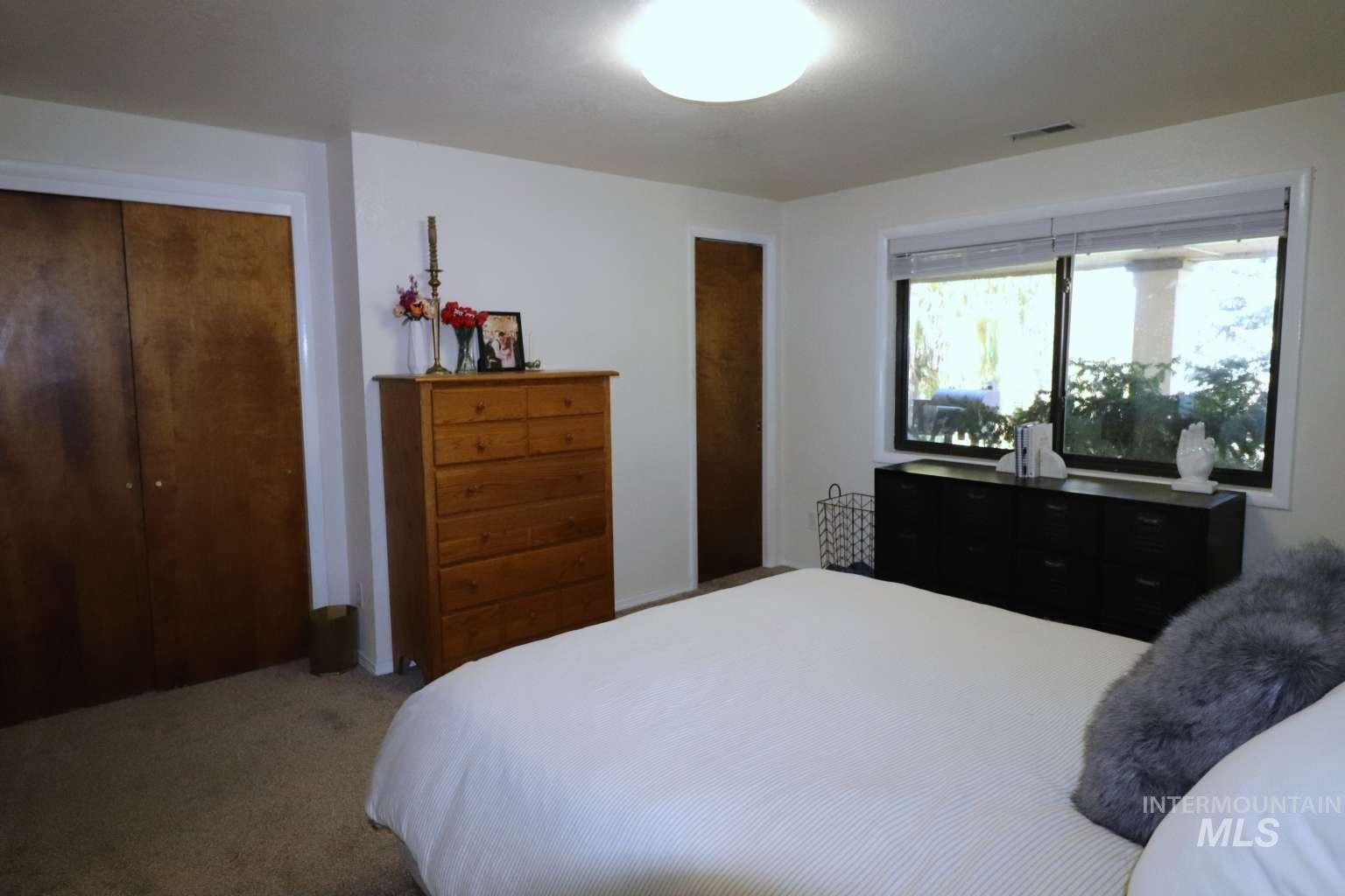 2300 W Aspen Cove Dr, Meridian, Idaho 83642, 5 Bedrooms, 3 Bathrooms, Residential For Sale, Price $1,100,000,MLS 98974748