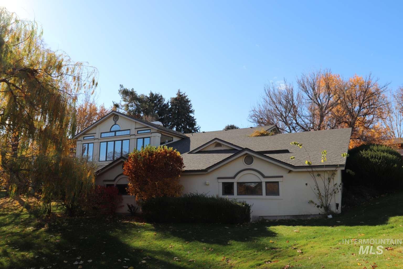 2300 W Aspen Cove Dr, Meridian, Idaho 83642, 5 Bedrooms, 3 Bathrooms, Residential For Sale, Price $1,100,000,MLS 98974748