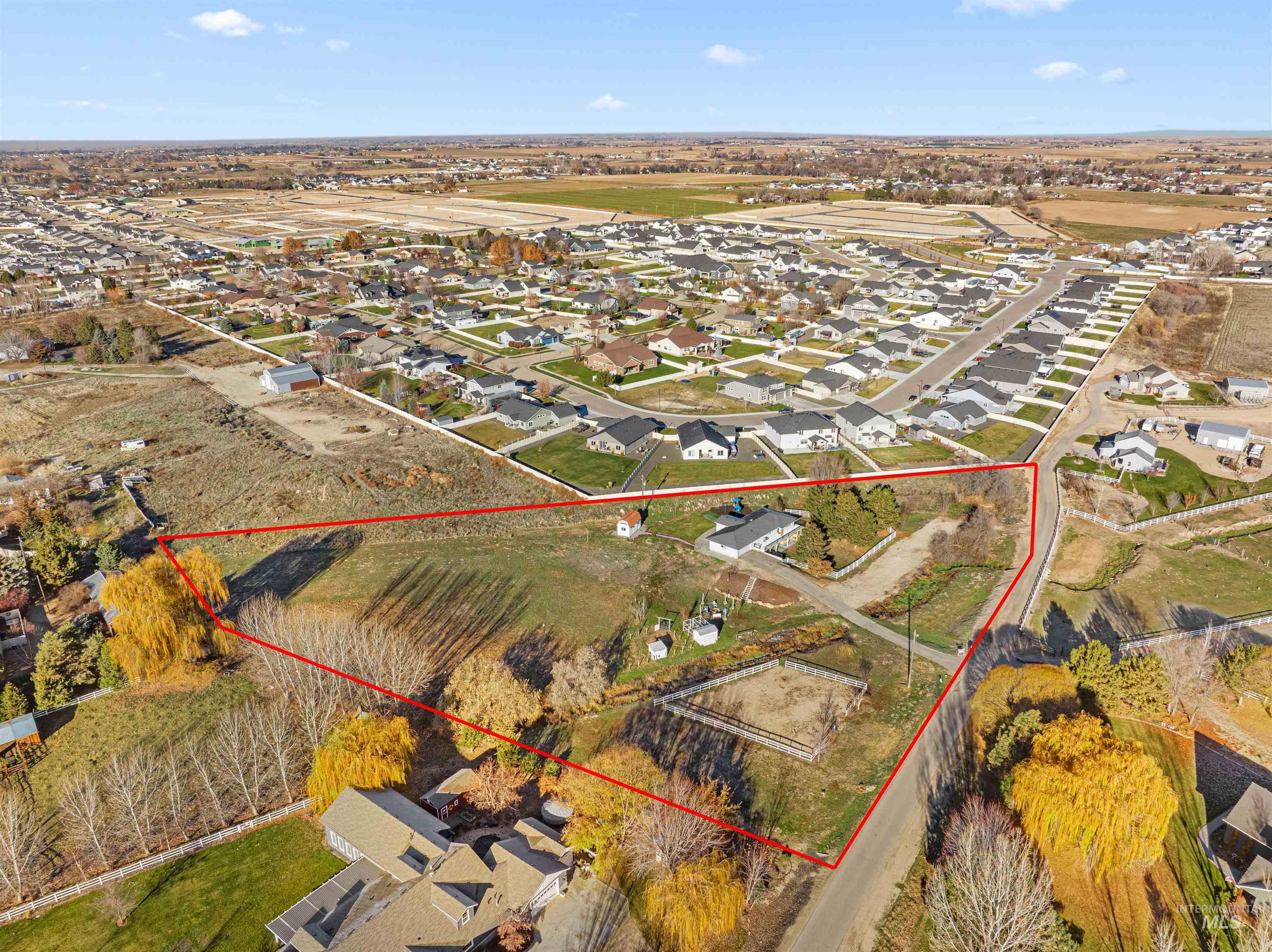 24141 Wanda Way, Middleton, Idaho 83644, 5 Bedrooms, 4.5 Bathrooms, Residential For Sale, Price $950,000, 98974749