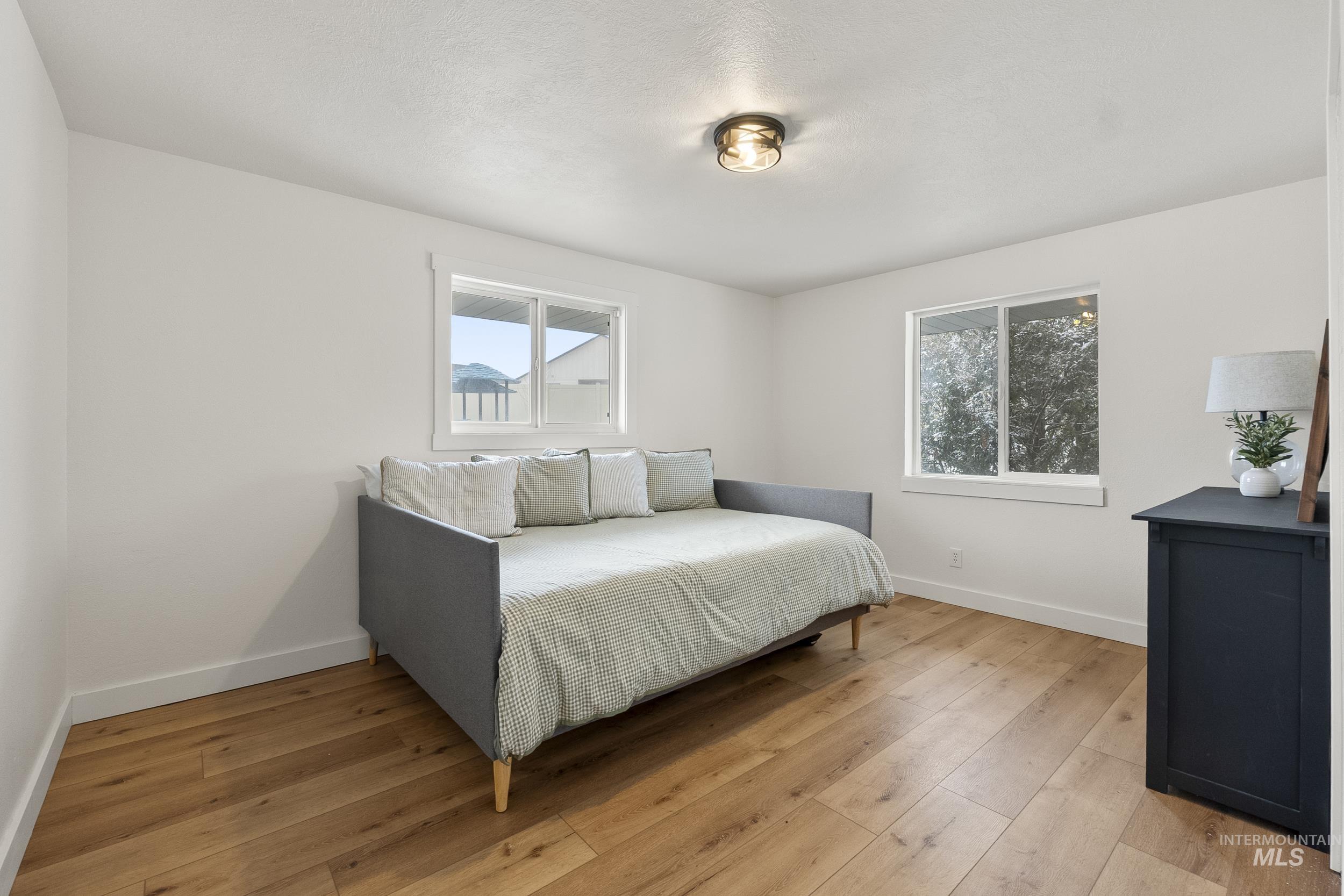 24141 Wanda Way, Middleton, Idaho 83644, 5 Bedrooms, 4.5 Bathrooms, Residential For Sale, Price $980,000, 98974749