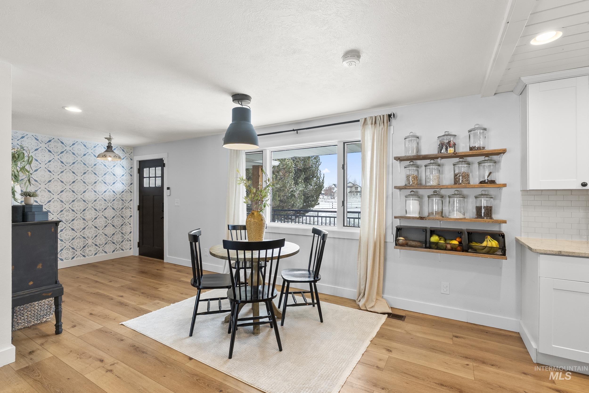 24141 Wanda Way, Middleton, Idaho 83644, 5 Bedrooms, 4.5 Bathrooms, Residential For Sale, Price $980,000, 98974749